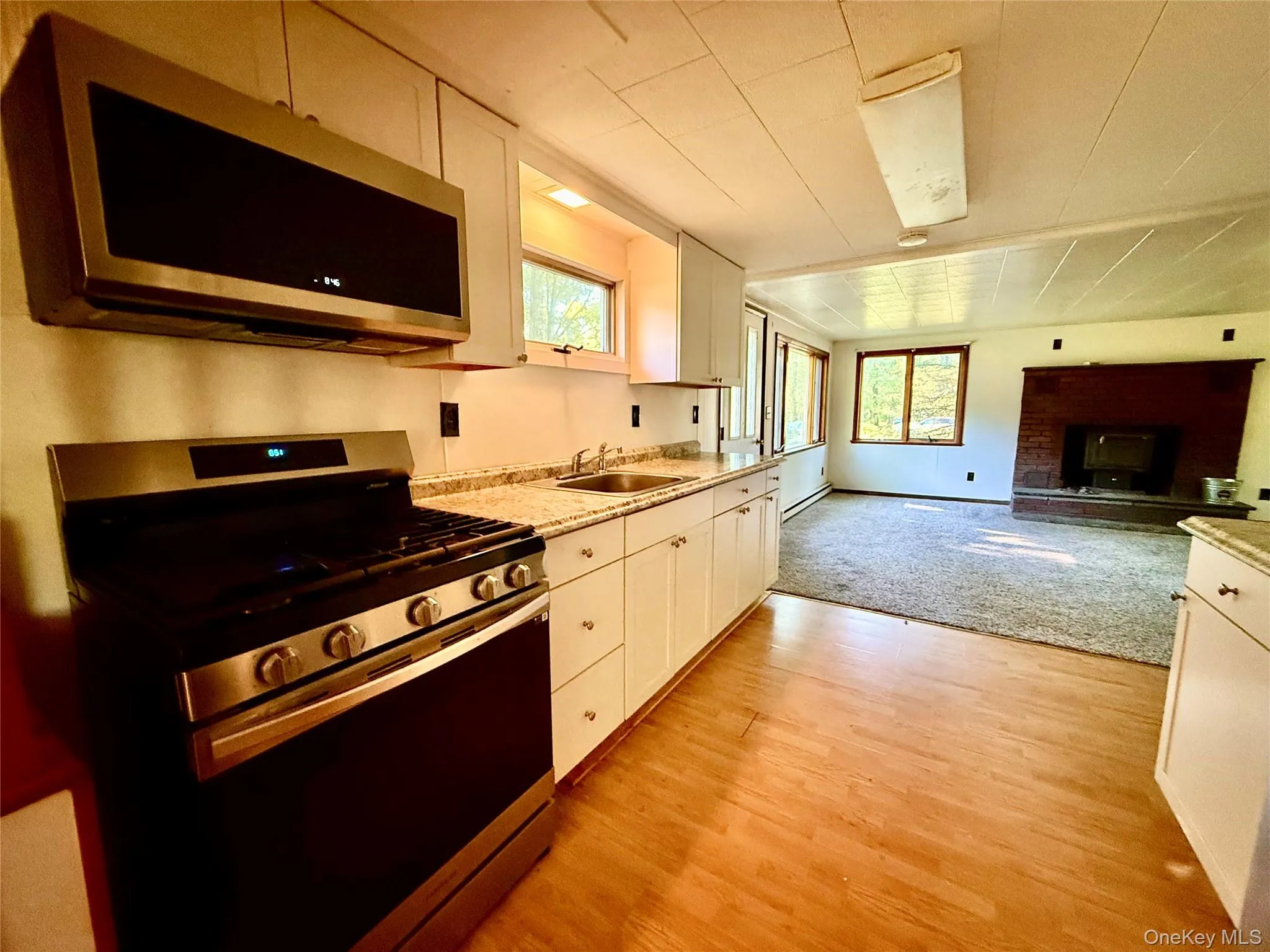 148 Lakeview Drive Road, Highland, NY, 2 Bedrooms Bedrooms, 6 Rooms Rooms,1 BathroomBathrooms,Residential,For Rent,Lakeview Drive,0,1014138 148 Lakeview Drive Road, Highland, NY, 2 Bedrooms Bedrooms, 6 Rooms Rooms,1 BathroomBathrooms,Residential,For Rent,Lakeview Drive,0,1014138