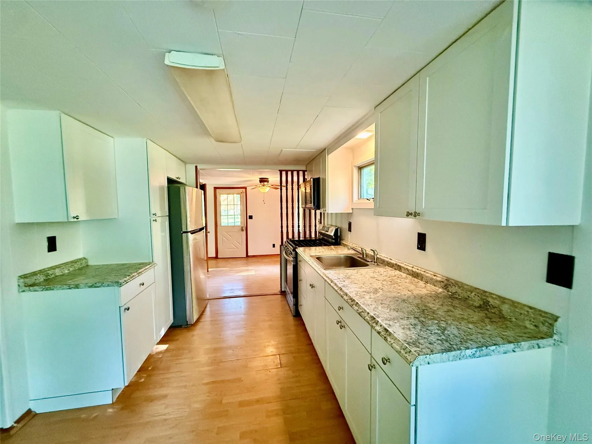 148 Lakeview Drive Road, Highland, NY, 2 Bedrooms Bedrooms, 6 Rooms Rooms,1 BathroomBathrooms,Residential,For Rent,Lakeview Drive,0,1014138 148 Lakeview Drive Road, Highland, NY, 2 Bedrooms Bedrooms, 6 Rooms Rooms,1 BathroomBathrooms,Residential,For Rent,Lakeview Drive,0,1014138
