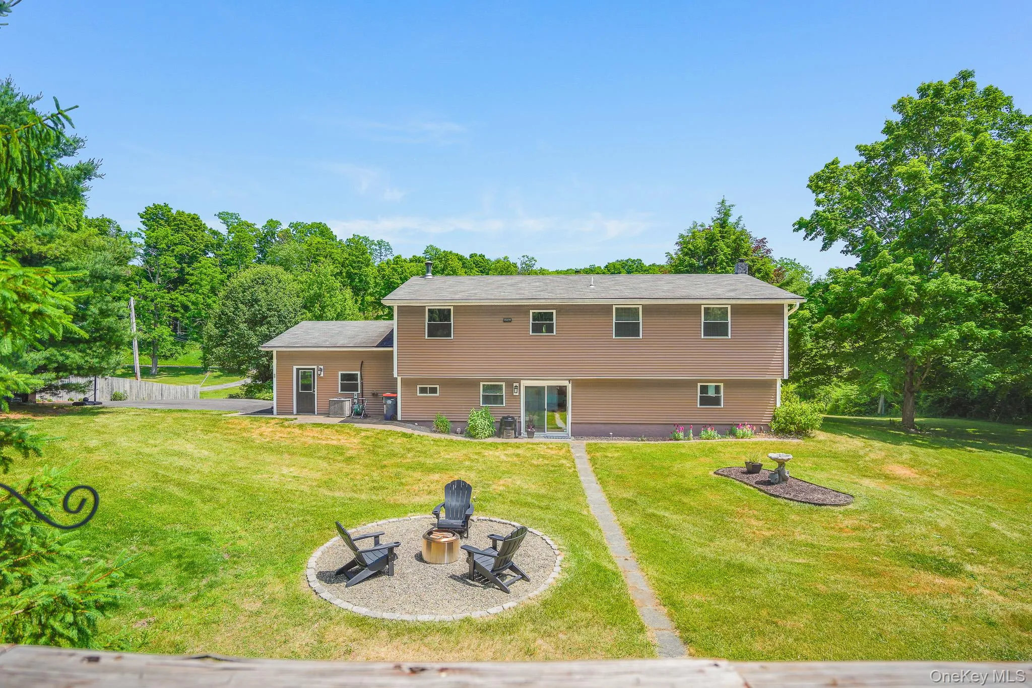 75 Creek Road, Clinton, NY, 3 Bedrooms Bedrooms, 11 Rooms Rooms,3 BathroomsBathrooms,Residential,For Rent,Creek,0,1014143 75 Creek Road, Clinton, NY, 3 Bedrooms Bedrooms, 11 Rooms Rooms,3 BathroomsBathrooms,Residential,For Rent,Creek,0,1014143