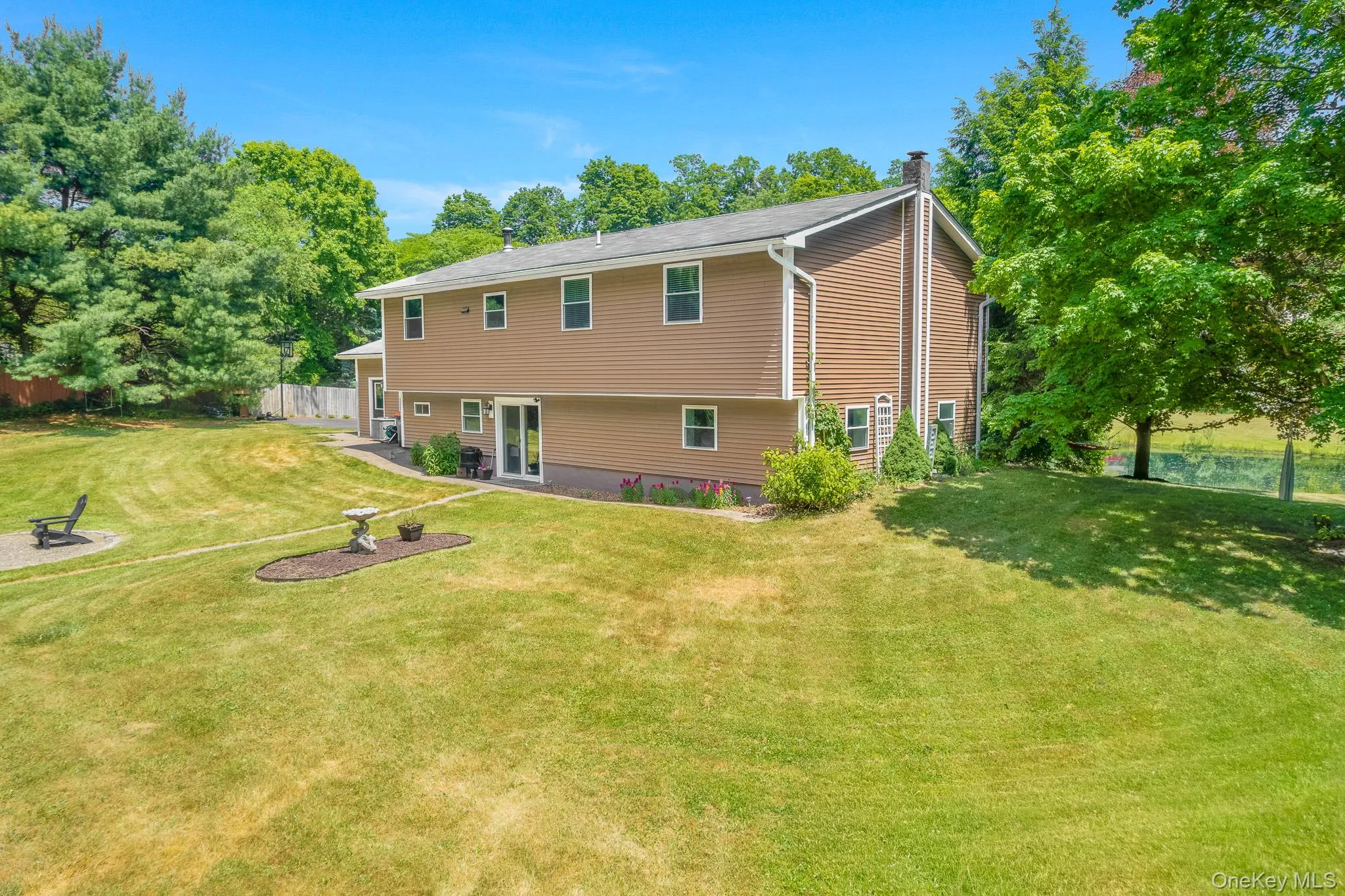 75 Creek Road, Clinton, NY, 3 Bedrooms Bedrooms, 11 Rooms Rooms,3 BathroomsBathrooms,Residential,For Rent,Creek,0,1014143 75 Creek Road, Clinton, NY, 3 Bedrooms Bedrooms, 11 Rooms Rooms,3 BathroomsBathrooms,Residential,For Rent,Creek,0,1014143