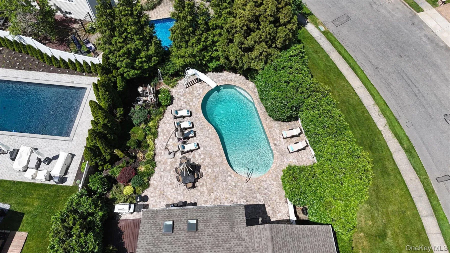 8 Griggs Drive, Huntington, NY, 4 Bedrooms Bedrooms, 8 Rooms Rooms,2 BathroomsBathrooms,Residential,For Rent,Griggs,0,1014144 8 Griggs Drive, Huntington, NY, 4 Bedrooms Bedrooms, 8 Rooms Rooms,2 BathroomsBathrooms,Residential,For Rent,Griggs,0,1014144