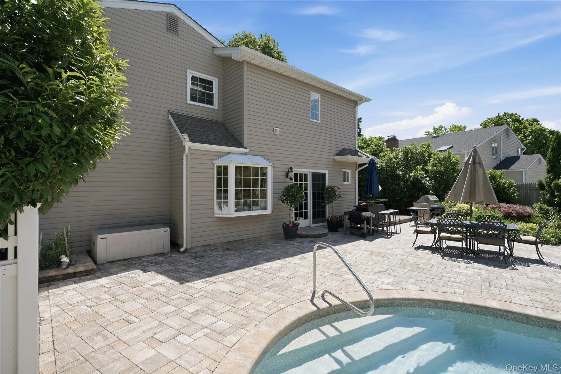 8 Griggs Drive, Huntington, NY, 4 Bedrooms Bedrooms, 8 Rooms Rooms,2 BathroomsBathrooms,Residential,For Rent,Griggs,0,1014144 8 Griggs Drive, Huntington, NY, 4 Bedrooms Bedrooms, 8 Rooms Rooms,2 BathroomsBathrooms,Residential,For Rent,Griggs,0,1014144
