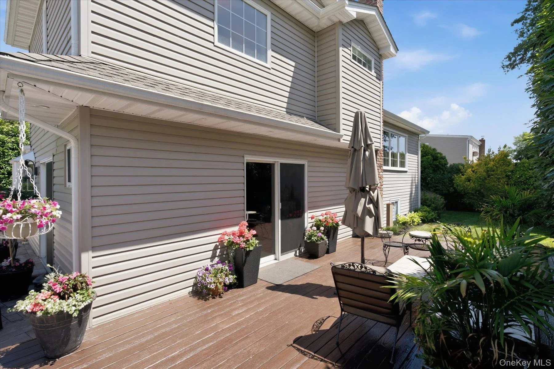 8 Griggs Drive, Huntington, NY, 4 Bedrooms Bedrooms, 8 Rooms Rooms,2 BathroomsBathrooms,Residential,For Rent,Griggs,0,1014144 8 Griggs Drive, Huntington, NY, 4 Bedrooms Bedrooms, 8 Rooms Rooms,2 BathroomsBathrooms,Residential,For Rent,Griggs,0,1014144