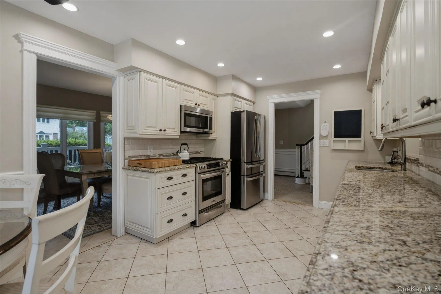 8 Griggs Drive, Huntington, NY, 4 Bedrooms Bedrooms, 8 Rooms Rooms,2 BathroomsBathrooms,Residential,For Rent,Griggs,0,1014144 8 Griggs Drive, Huntington, NY, 4 Bedrooms Bedrooms, 8 Rooms Rooms,2 BathroomsBathrooms,Residential,For Rent,Griggs,0,1014144
