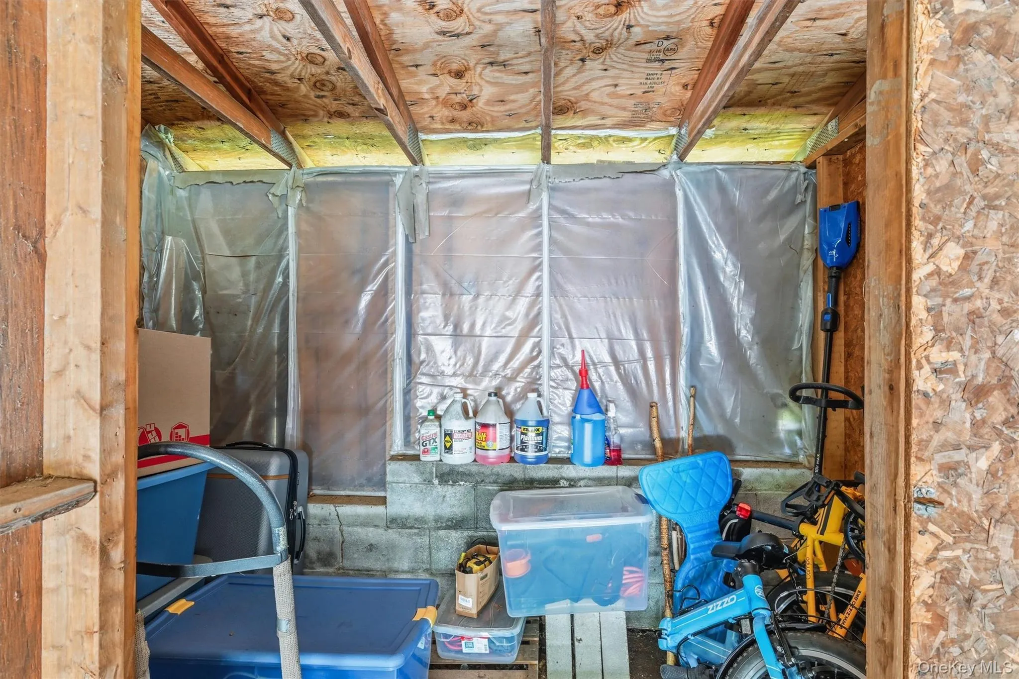 13 Redwood Drive, Woodbury, NY, 2 Bedrooms Bedrooms, 5 Rooms Rooms,1 BathroomBathrooms,Residential,For Rent,Redwood,0,1014150 13 Redwood Drive, Woodbury, NY, 2 Bedrooms Bedrooms, 5 Rooms Rooms,1 BathroomBathrooms,Residential,For Rent,Redwood,0,1014150
