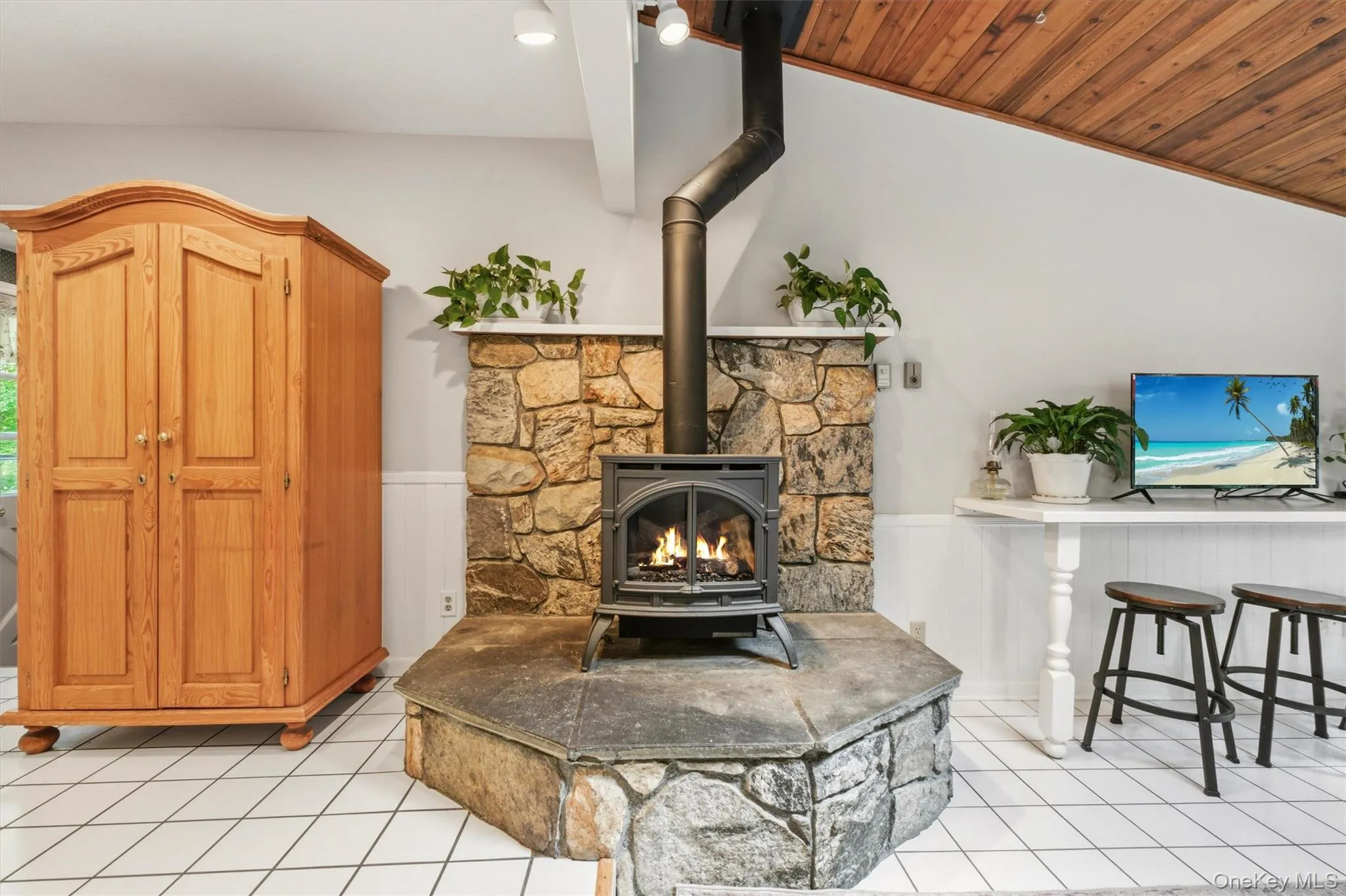 40 Harmony Road, Pawling, NY, 4 Bedrooms Bedrooms, 8 Rooms Rooms,2 BathroomsBathrooms,Residential,For Rent,Harmony,0,KEY1014153 40 Harmony Road, Pawling, NY, 4 Bedrooms Bedrooms, 8 Rooms Rooms,2 BathroomsBathrooms,Residential,For Rent,Harmony,0,KEY1014153