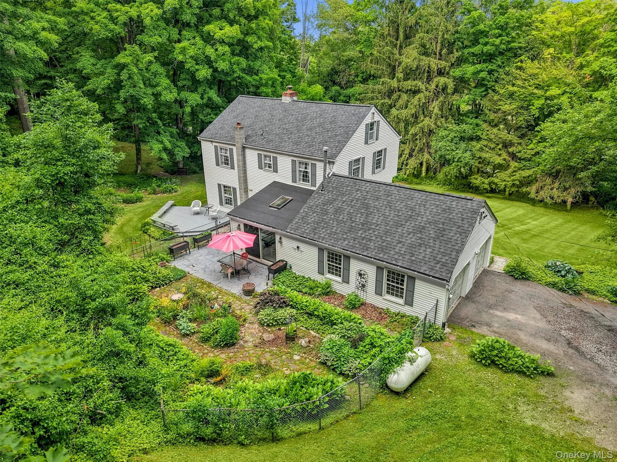 40 Harmony Road, Pawling, NY, 4 Bedrooms Bedrooms, 8 Rooms Rooms,2 BathroomsBathrooms,Residential,For Rent,Harmony,0,KEY1014153 40 Harmony Road, Pawling, NY, 4 Bedrooms Bedrooms, 8 Rooms Rooms,2 BathroomsBathrooms,Residential,For Rent,Harmony,0,KEY1014153