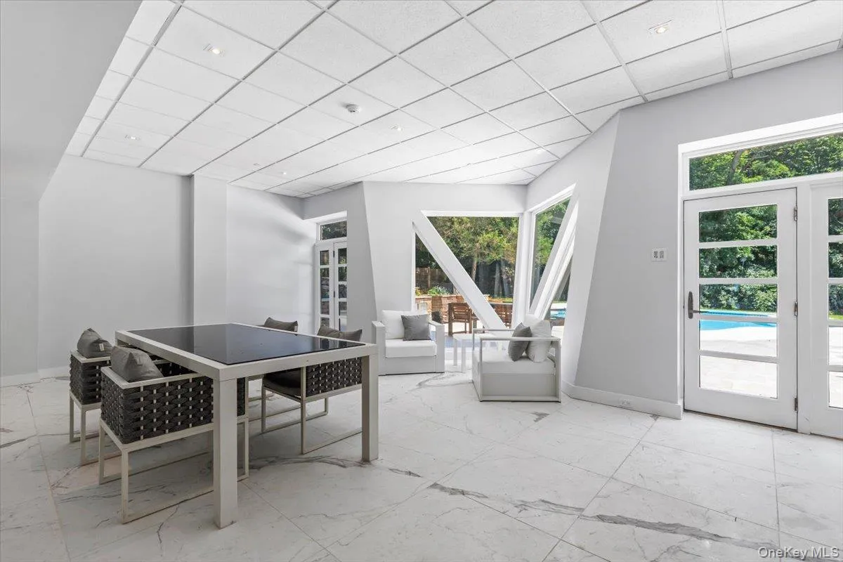 150 Pinecrest Drive, Greenburgh, NY, 4 Bedrooms Bedrooms, 11 Rooms Rooms,5 BathroomsBathrooms,Residential,For Rent,Pinecrest,0,1014155 150 Pinecrest Drive, Greenburgh, NY, 4 Bedrooms Bedrooms, 11 Rooms Rooms,5 BathroomsBathrooms,Residential,For Rent,Pinecrest,0,1014155