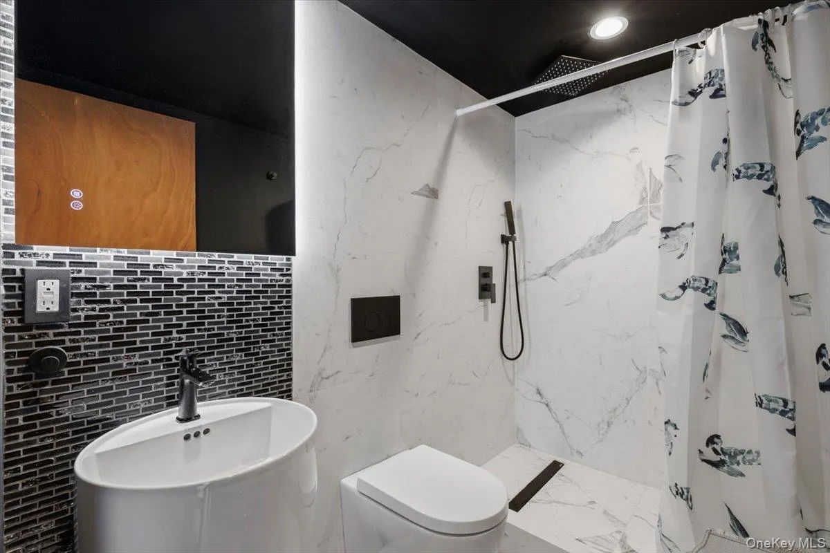 150 Pinecrest Drive, Greenburgh, NY, 4 Bedrooms Bedrooms, 11 Rooms Rooms,5 BathroomsBathrooms,Residential,For Rent,Pinecrest,0,1014155 150 Pinecrest Drive, Greenburgh, NY, 4 Bedrooms Bedrooms, 11 Rooms Rooms,5 BathroomsBathrooms,Residential,For Rent,Pinecrest,0,1014155