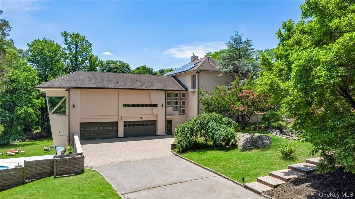 150 Pinecrest Drive, Greenburgh, NY, 4 Bedrooms Bedrooms, 11 Rooms Rooms,5 BathroomsBathrooms,Residential,For Rent,Pinecrest,0,1014155 150 Pinecrest Drive, Greenburgh, NY, 4 Bedrooms Bedrooms, 11 Rooms Rooms,5 BathroomsBathrooms,Residential,For Rent,Pinecrest,0,1014155