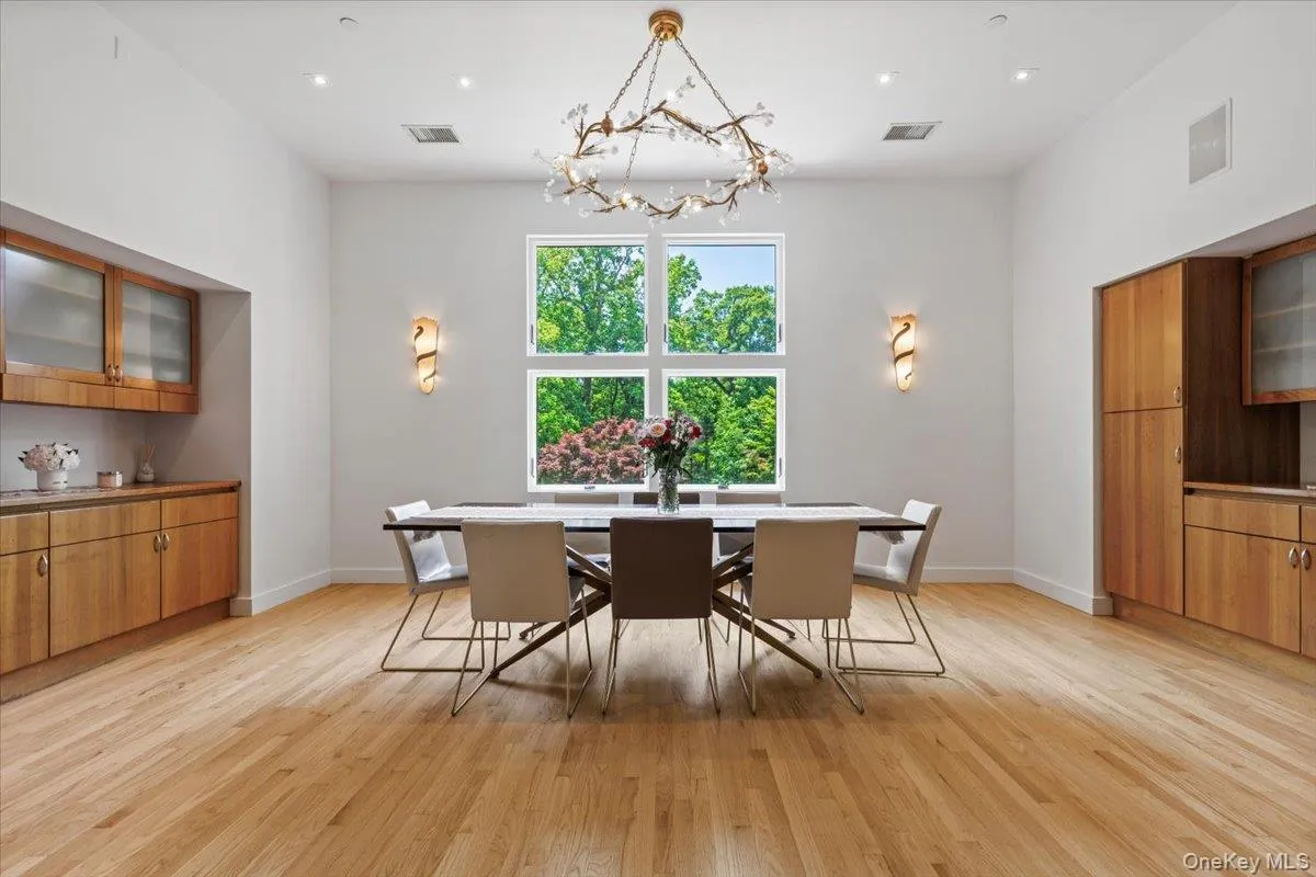 150 Pinecrest Drive, Greenburgh, NY, 4 Bedrooms Bedrooms, 11 Rooms Rooms,5 BathroomsBathrooms,Residential,For Rent,Pinecrest,0,1014155 150 Pinecrest Drive, Greenburgh, NY, 4 Bedrooms Bedrooms, 11 Rooms Rooms,5 BathroomsBathrooms,Residential,For Rent,Pinecrest,0,1014155