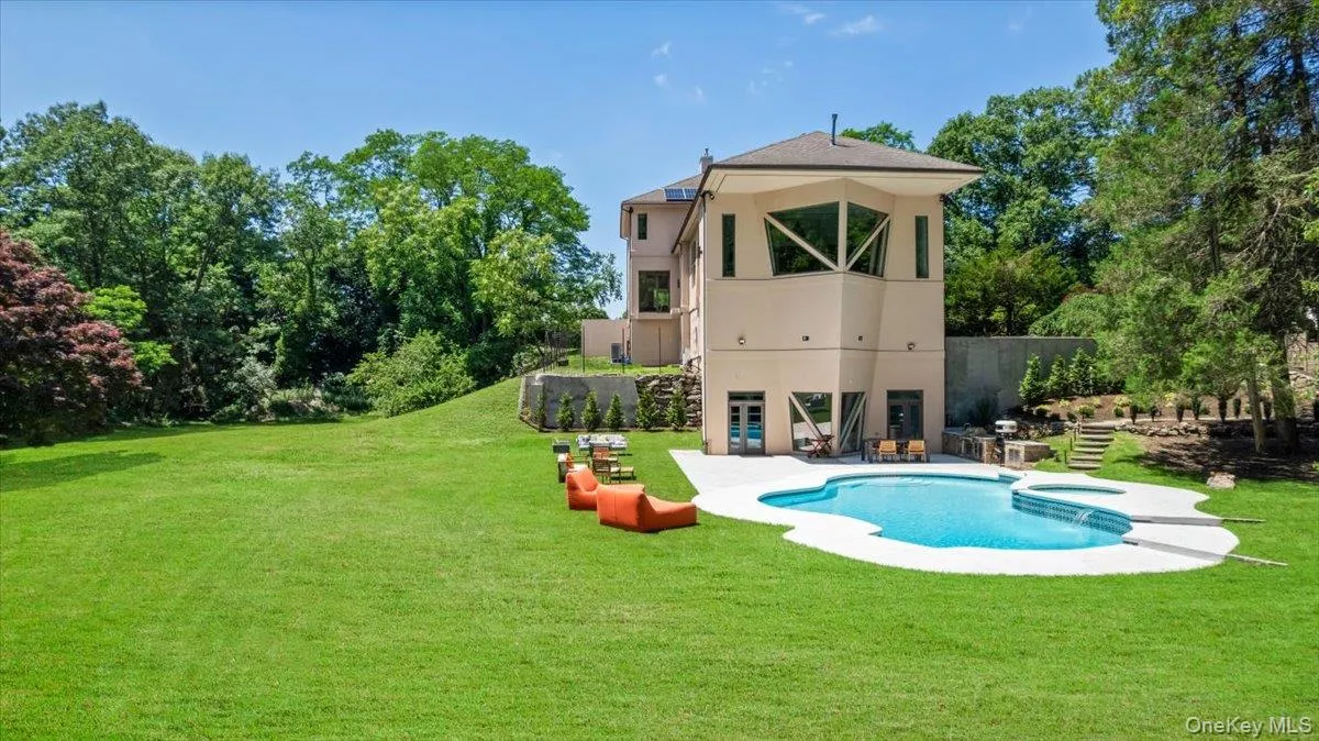 150 Pinecrest Drive, Greenburgh, NY, 4 Bedrooms Bedrooms, 11 Rooms Rooms,5 BathroomsBathrooms,Residential,For Rent,Pinecrest,0,1014155 150 Pinecrest Drive, Greenburgh, NY, 4 Bedrooms Bedrooms, 11 Rooms Rooms,5 BathroomsBathrooms,Residential,For Rent,Pinecrest,0,1014155