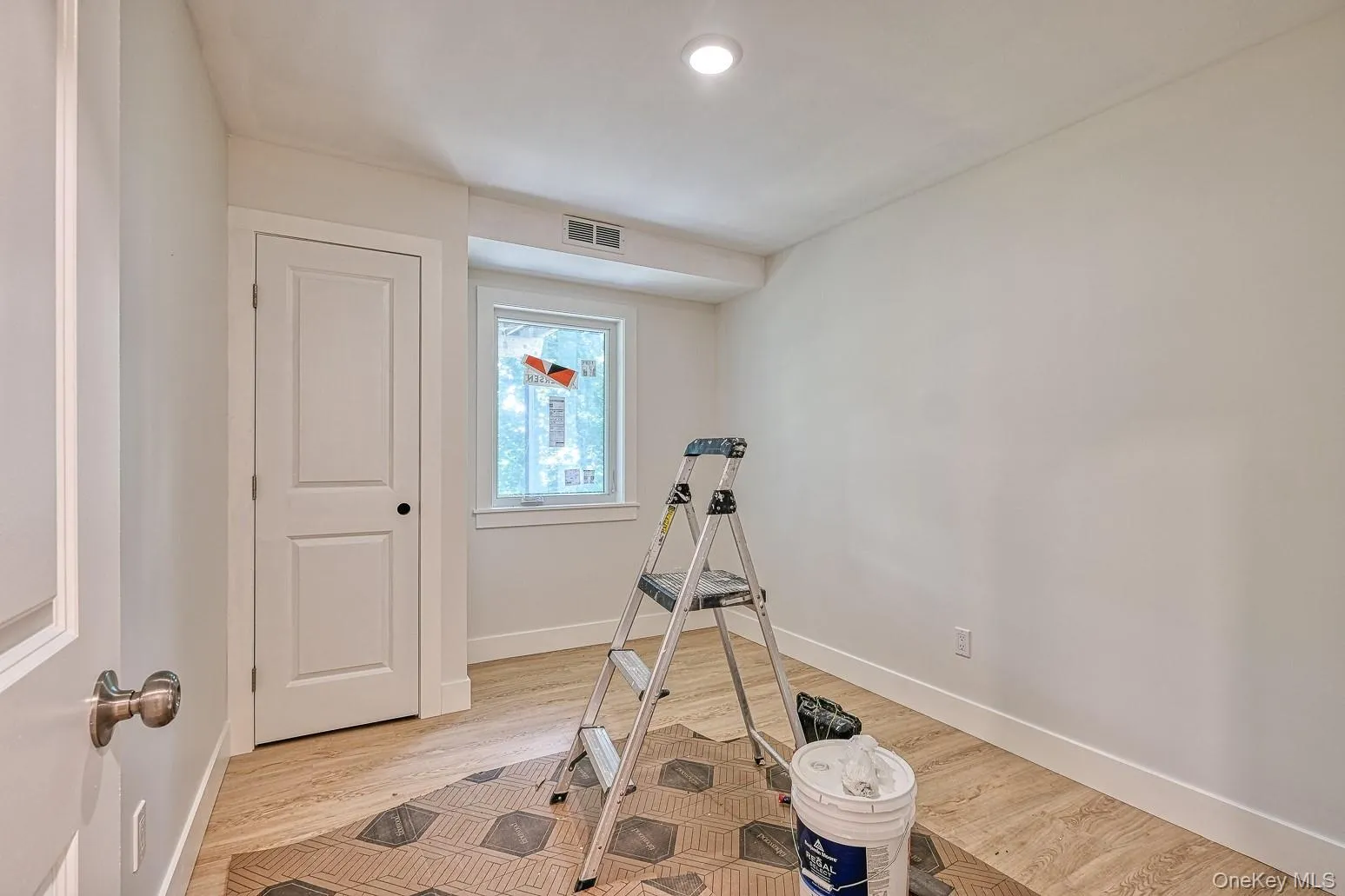 306 Clinton Avenue, Greenburgh, NY, 2 Bedrooms Bedrooms, 3 Rooms Rooms,1 BathroomBathrooms,Residential Lease,For Rent,Clinton,0,1014156 306 Clinton Avenue, Greenburgh, NY, 2 Bedrooms Bedrooms, 3 Rooms Rooms,1 BathroomBathrooms,Residential Lease,For Rent,Clinton,0,1014156