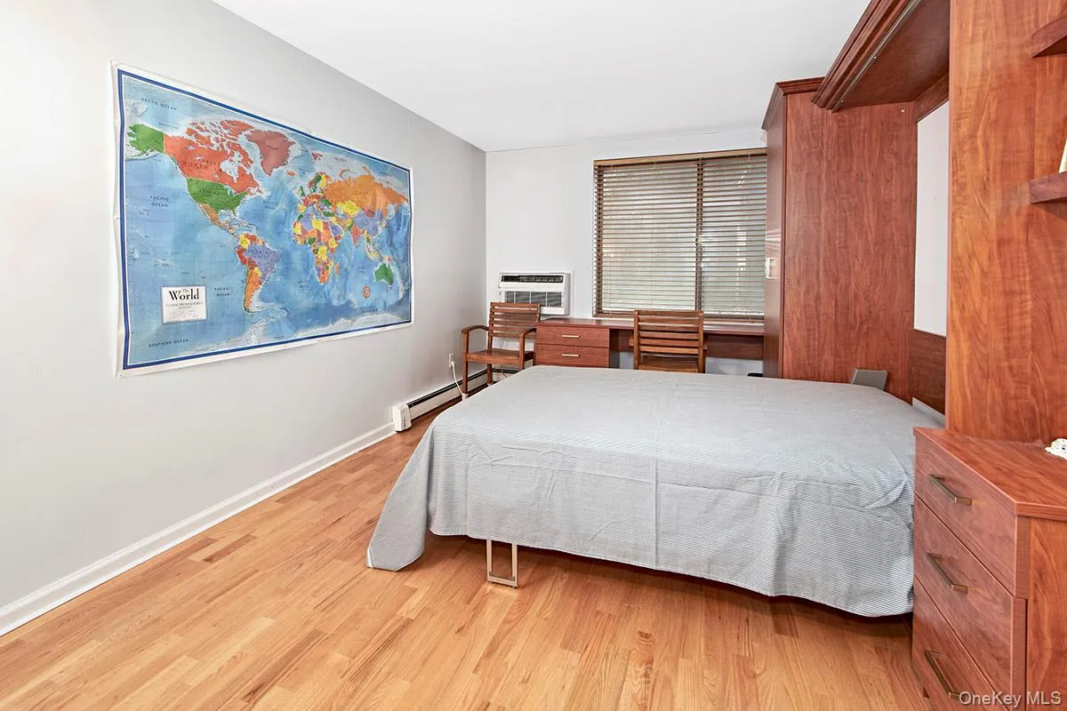 Murphy Bed Is A Great Space Saver Murphy Bed Is A Great Space Saver
