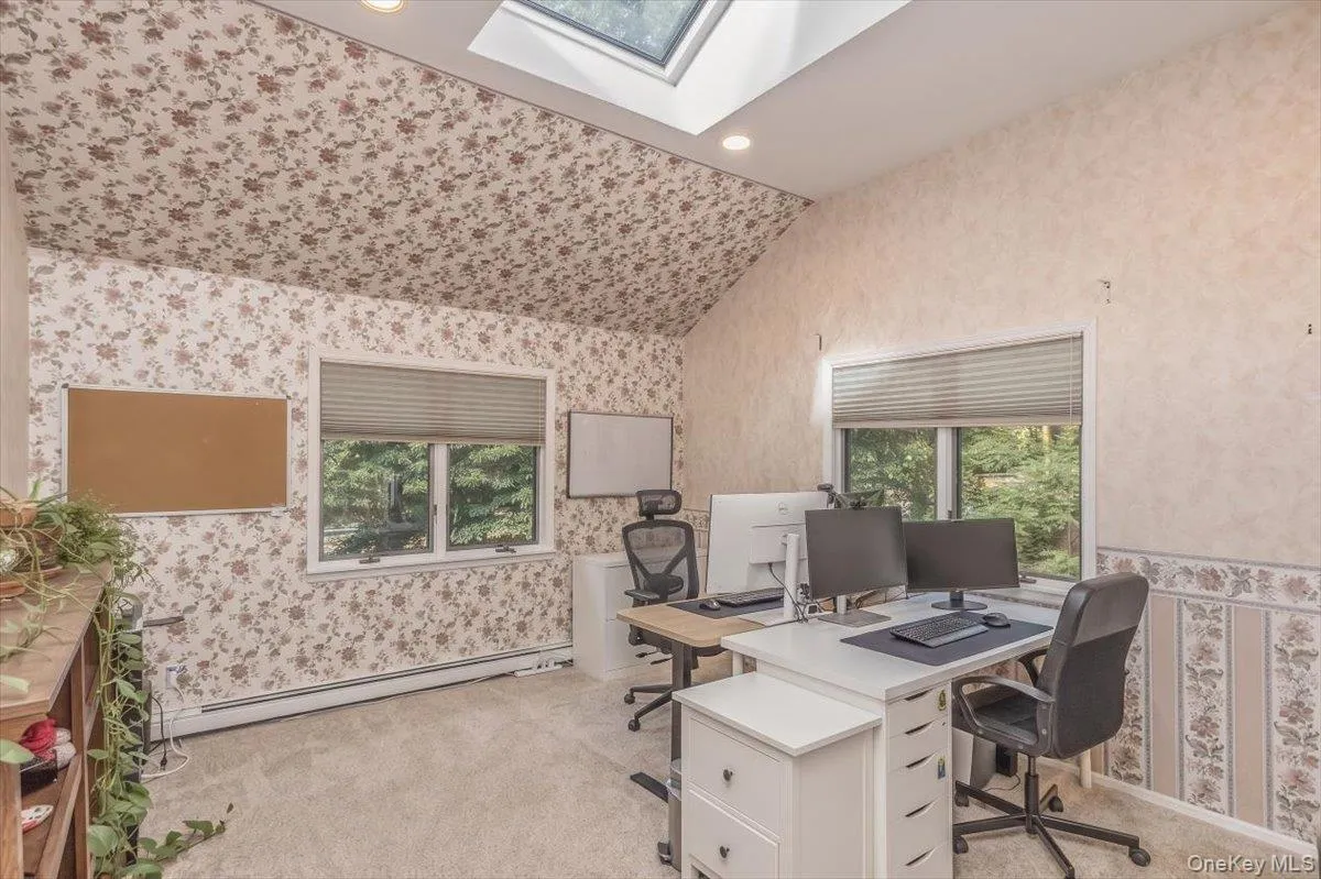 1 Brothers Court, Huntington, NY, 2 Bedrooms Bedrooms, 5 Rooms Rooms,1 BathroomBathrooms,Residential Lease,For Rent,Brothers,0,1014163 1 Brothers Court, Huntington, NY, 2 Bedrooms Bedrooms, 5 Rooms Rooms,1 BathroomBathrooms,Residential Lease,For Rent,Brothers,0,1014163