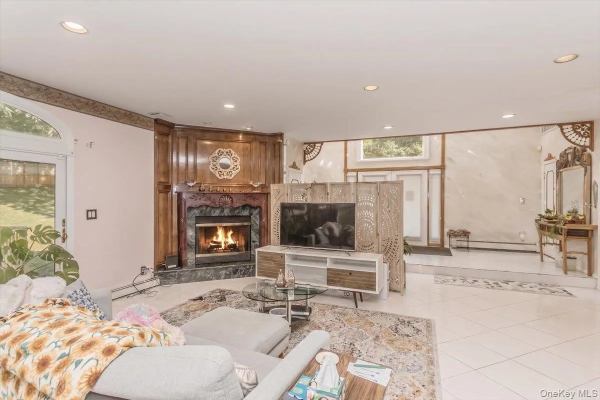 1 Brothers Court, Huntington, NY, 2 Bedrooms Bedrooms, 5 Rooms Rooms,1 BathroomBathrooms,Residential Lease,For Rent,Brothers,0,1014163 1 Brothers Court, Huntington, NY, 2 Bedrooms Bedrooms, 5 Rooms Rooms,1 BathroomBathrooms,Residential Lease,For Rent,Brothers,0,1014163