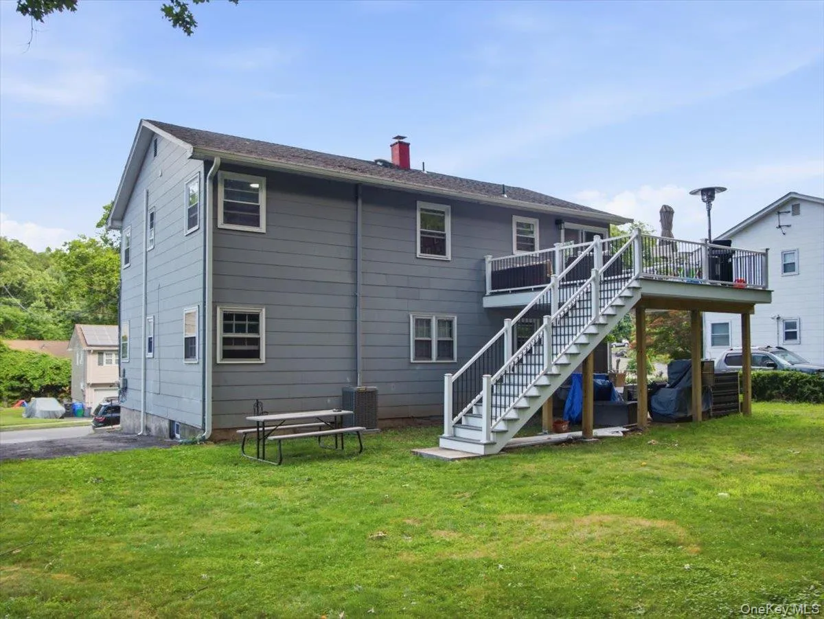 784 Brookridge Drive, Clarkstown, NY, 3 Bedrooms Bedrooms, 6 Rooms Rooms,1 BathroomBathrooms,Residential Lease,For Rent,Brookridge,0,1014164 784 Brookridge Drive, Clarkstown, NY, 3 Bedrooms Bedrooms, 6 Rooms Rooms,1 BathroomBathrooms,Residential Lease,For Rent,Brookridge,0,1014164
