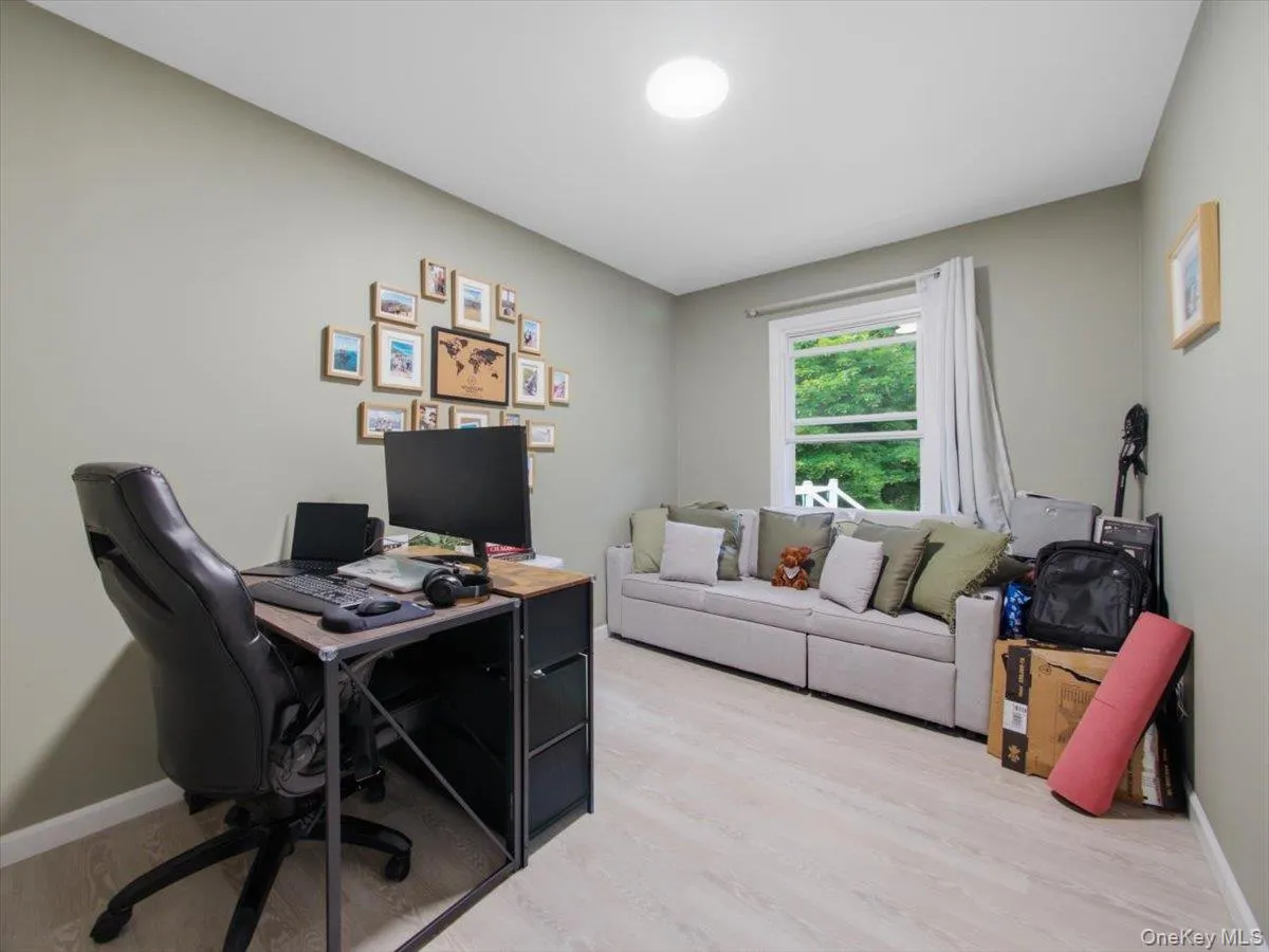 784 Brookridge Drive, Clarkstown, NY, 3 Bedrooms Bedrooms, 6 Rooms Rooms,1 BathroomBathrooms,Residential Lease,For Rent,Brookridge,0,1014164 784 Brookridge Drive, Clarkstown, NY, 3 Bedrooms Bedrooms, 6 Rooms Rooms,1 BathroomBathrooms,Residential Lease,For Rent,Brookridge,0,1014164