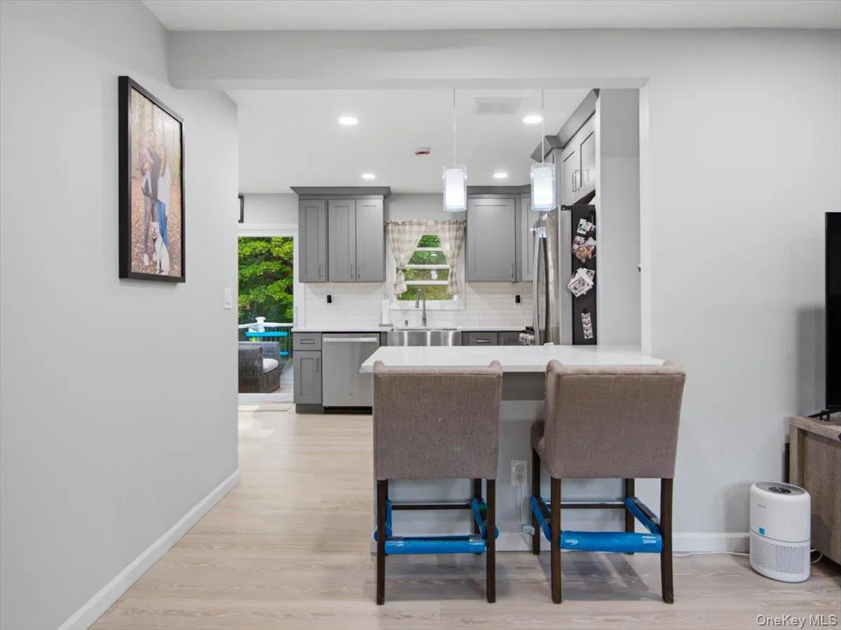 784 Brookridge Drive, Clarkstown, NY, 3 Bedrooms Bedrooms, 6 Rooms Rooms,1 BathroomBathrooms,Residential Lease,For Rent,Brookridge,0,1014164 784 Brookridge Drive, Clarkstown, NY, 3 Bedrooms Bedrooms, 6 Rooms Rooms,1 BathroomBathrooms,Residential Lease,For Rent,Brookridge,0,1014164