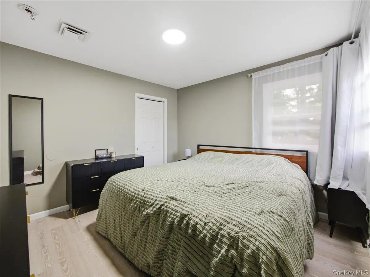 784 Brookridge Drive, Clarkstown, NY, 3 Bedrooms Bedrooms, 6 Rooms Rooms,1 BathroomBathrooms,Residential Lease,For Rent,Brookridge,0,1014164 784 Brookridge Drive, Clarkstown, NY, 3 Bedrooms Bedrooms, 6 Rooms Rooms,1 BathroomBathrooms,Residential Lease,For Rent,Brookridge,0,1014164