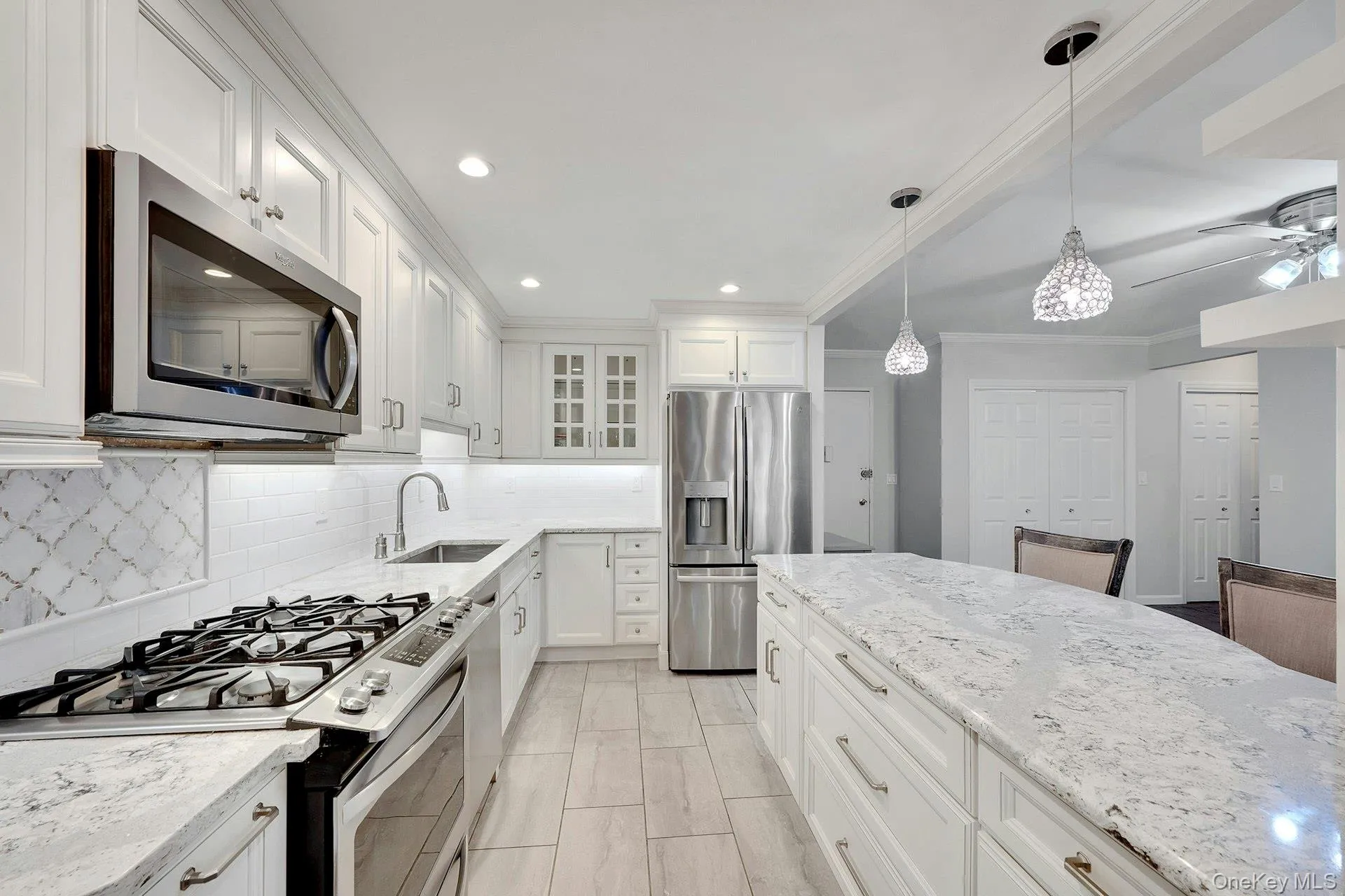 1101 Midland Avenue, Yonkers, NY, 1 Bedroom Bedrooms, 3 Rooms Rooms,1 BathroomBathrooms,Residential,For Rent,Midland,0,1014165 1101 Midland Avenue, Yonkers, NY, 1 Bedroom Bedrooms, 3 Rooms Rooms,1 BathroomBathrooms,Residential,For Rent,Midland,0,1014165