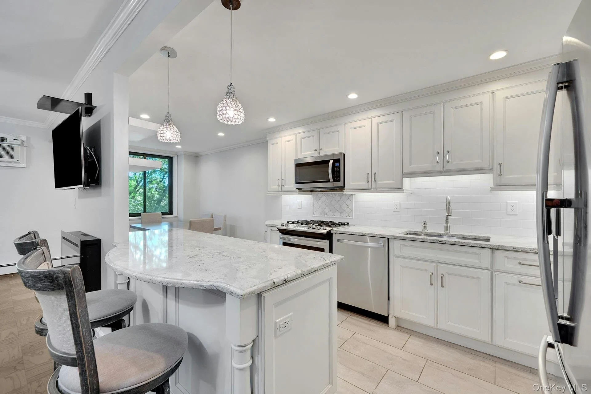 1101 Midland Avenue, Yonkers, NY, 1 Bedroom Bedrooms, 3 Rooms Rooms,1 BathroomBathrooms,Residential,For Rent,Midland,0,1014165 1101 Midland Avenue, Yonkers, NY, 1 Bedroom Bedrooms, 3 Rooms Rooms,1 BathroomBathrooms,Residential,For Rent,Midland,0,1014165