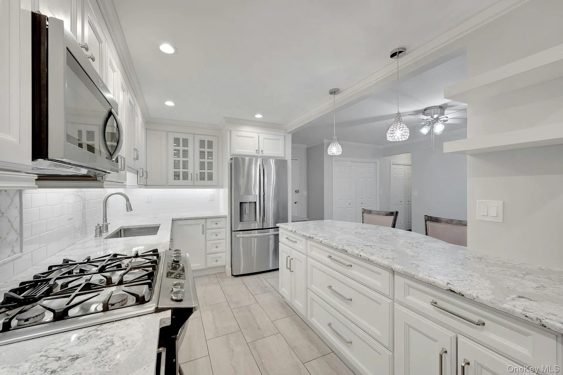 1101 Midland Avenue, Yonkers, NY, 1 Bedroom Bedrooms, 3 Rooms Rooms,1 BathroomBathrooms,Residential,For Rent,Midland,0,1014165 1101 Midland Avenue, Yonkers, NY, 1 Bedroom Bedrooms, 3 Rooms Rooms,1 BathroomBathrooms,Residential,For Rent,Midland,0,1014165