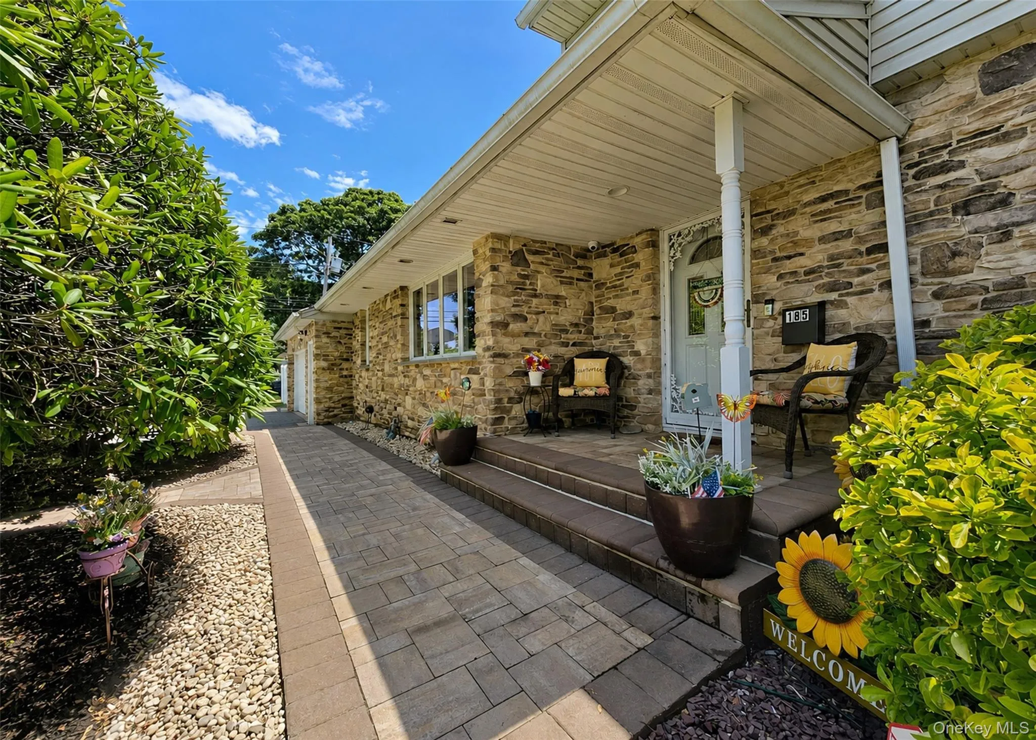 185 Tree Road, Brookhaven, NY, 3 Bedrooms Bedrooms, 8 Rooms Rooms,2 BathroomsBathrooms,Residential,For Rent,Tree,0,1014166 185 Tree Road, Brookhaven, NY, 3 Bedrooms Bedrooms, 8 Rooms Rooms,2 BathroomsBathrooms,Residential,For Rent,Tree,0,1014166