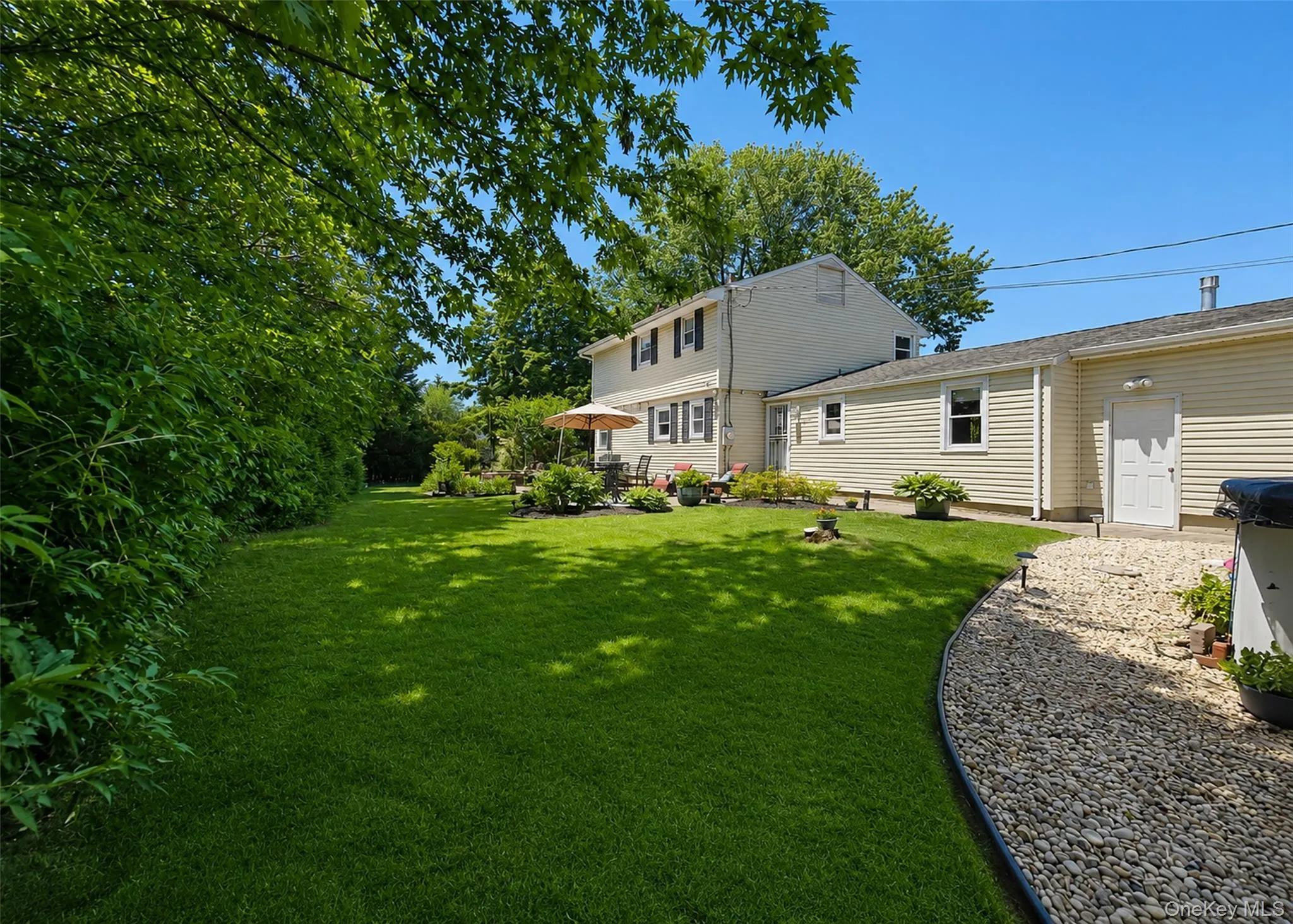 185 Tree Road, Brookhaven, NY, 3 Bedrooms Bedrooms, 8 Rooms Rooms,2 BathroomsBathrooms,Residential,For Rent,Tree,0,1014166 185 Tree Road, Brookhaven, NY, 3 Bedrooms Bedrooms, 8 Rooms Rooms,2 BathroomsBathrooms,Residential,For Rent,Tree,0,1014166