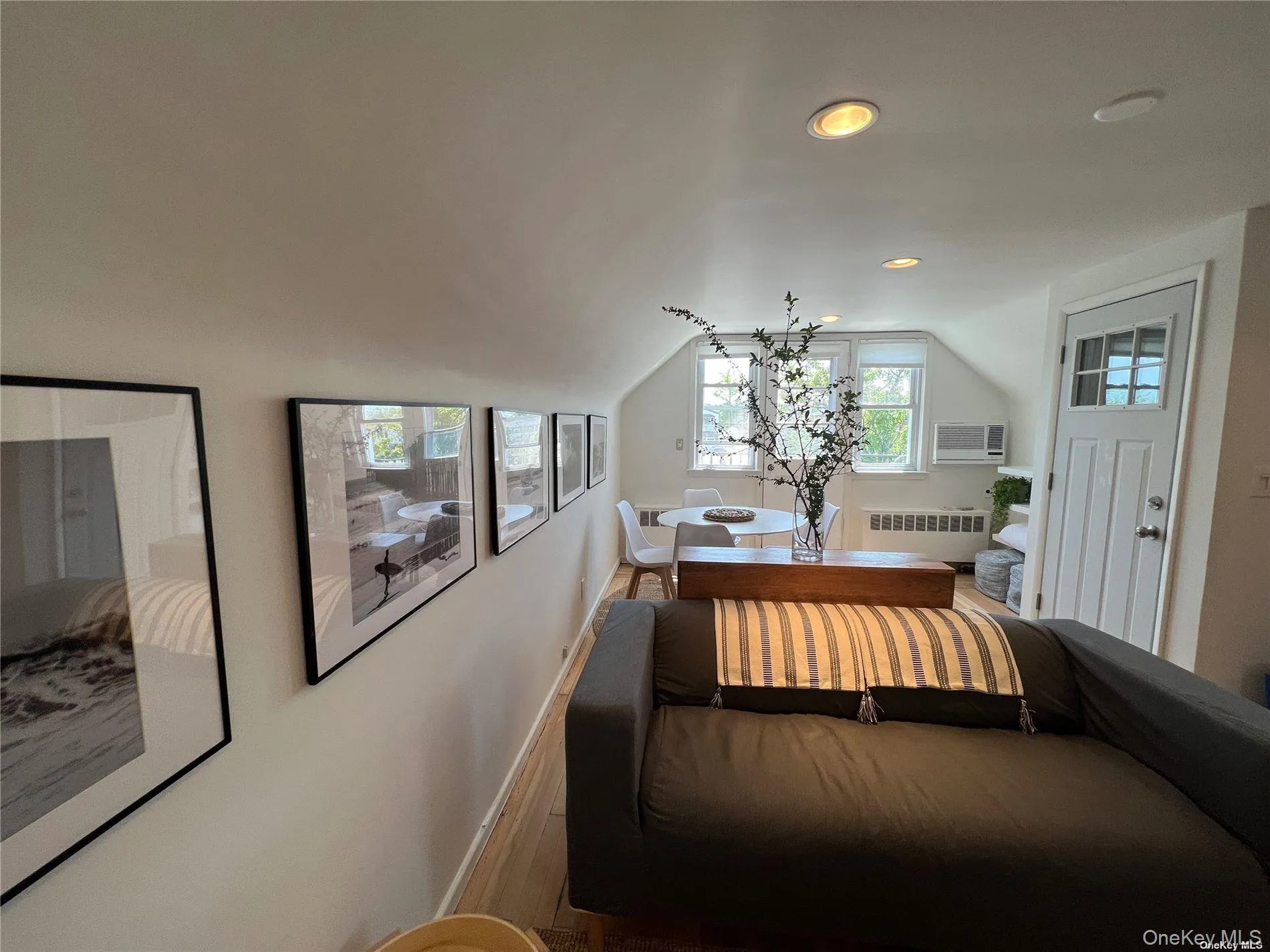 545 Park Avenue, Long Beach, NY, 1 Bedroom Bedrooms, 4 Rooms Rooms,1 BathroomBathrooms,Residential Lease,For Rent,Park,0,1014168 545 Park Avenue, Long Beach, NY, 1 Bedroom Bedrooms, 4 Rooms Rooms,1 BathroomBathrooms,Residential Lease,For Rent,Park,0,1014168