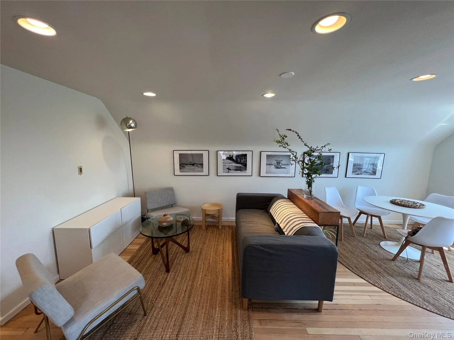 545 Park Avenue, Long Beach, NY, 1 Bedroom Bedrooms, 4 Rooms Rooms,1 BathroomBathrooms,Residential Lease,For Rent,Park,0,1014168 545 Park Avenue, Long Beach, NY, 1 Bedroom Bedrooms, 4 Rooms Rooms,1 BathroomBathrooms,Residential Lease,For Rent,Park,0,1014168