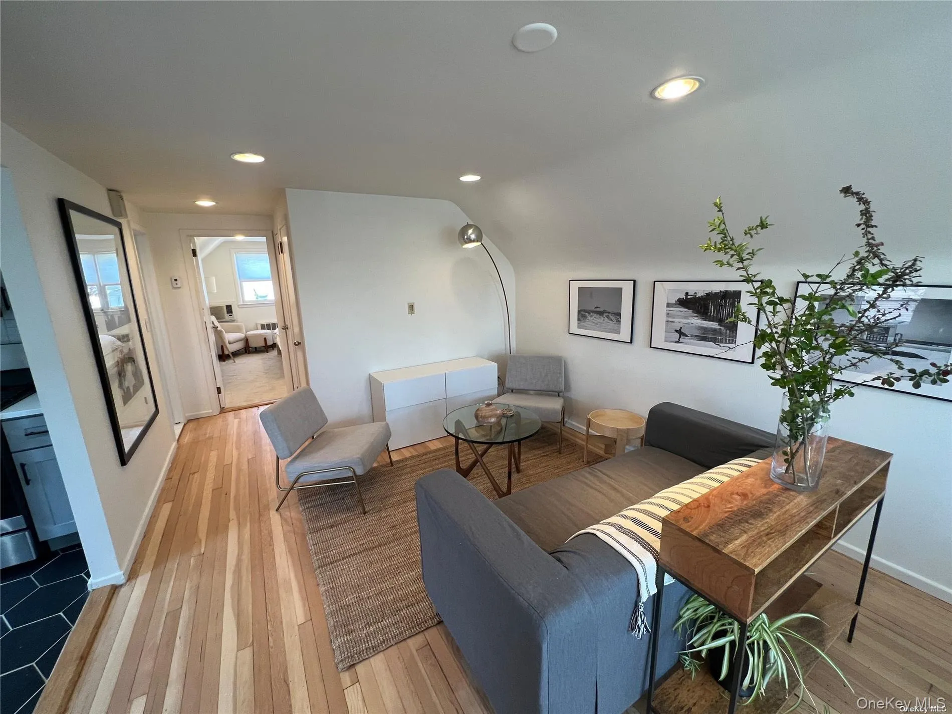 545 Park Avenue, Long Beach, NY, 1 Bedroom Bedrooms, 4 Rooms Rooms,1 BathroomBathrooms,Residential Lease,For Rent,Park,0,1014168 545 Park Avenue, Long Beach, NY, 1 Bedroom Bedrooms, 4 Rooms Rooms,1 BathroomBathrooms,Residential Lease,For Rent,Park,0,1014168