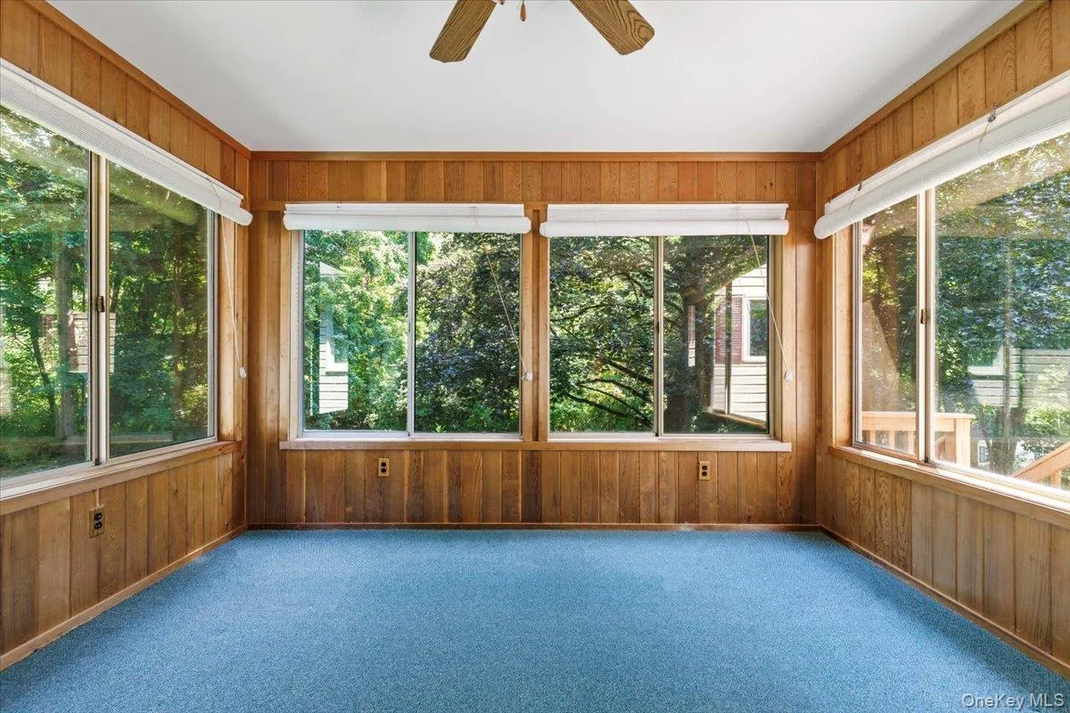 3-season sunrooom 3-season sunrooom