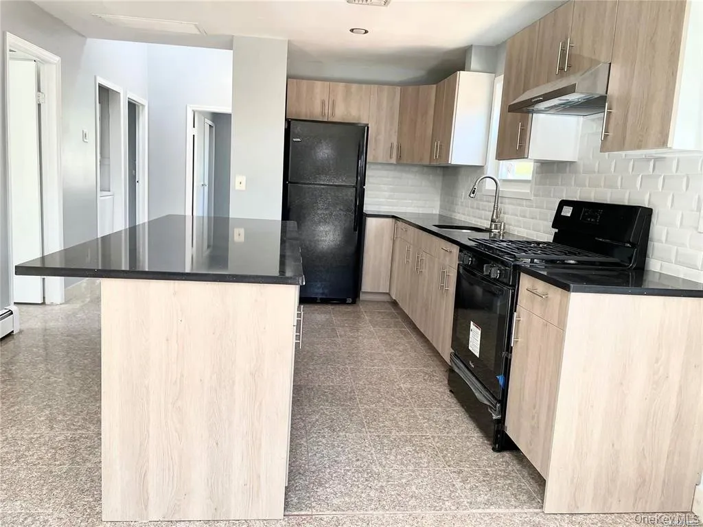 256-15 58 Avenue, New York, NY, 3 Bedrooms Bedrooms, 5 Rooms Rooms,2 BathroomsBathrooms,Residential Lease,For Rent,58,0,1014172 256-15 58 Avenue, New York, NY, 3 Bedrooms Bedrooms, 5 Rooms Rooms,2 BathroomsBathrooms,Residential Lease,For Rent,58,0,1014172
