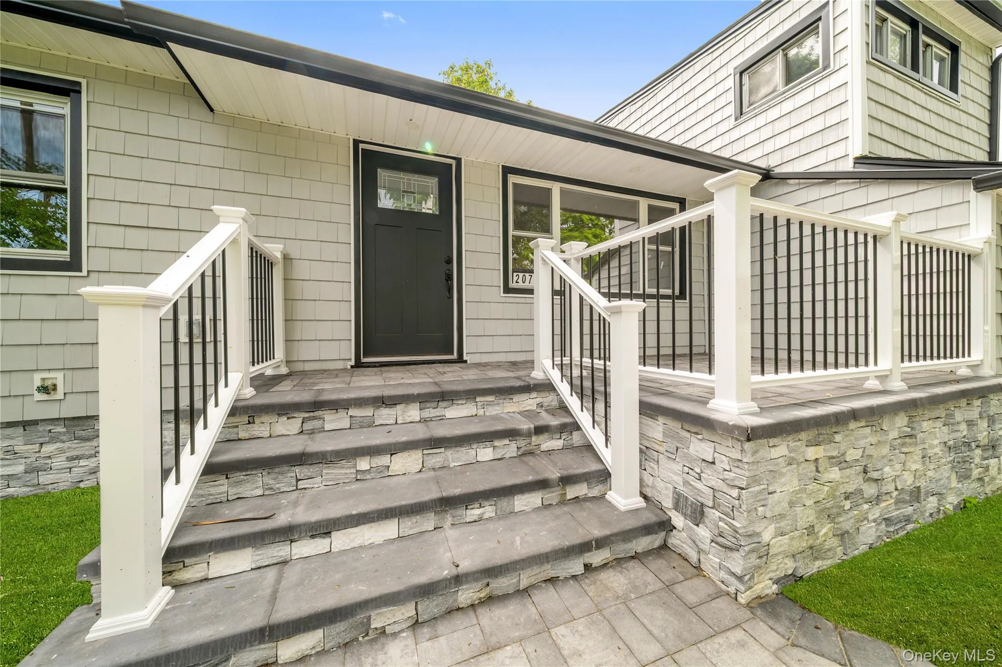 207 Wright Street, North Hempstead, NY, 3 Bedrooms Bedrooms, 6 Rooms Rooms,2 BathroomsBathrooms,Residential,For Rent,Wright,0,1014173 207 Wright Street, North Hempstead, NY, 3 Bedrooms Bedrooms, 6 Rooms Rooms,2 BathroomsBathrooms,Residential,For Rent,Wright,0,1014173