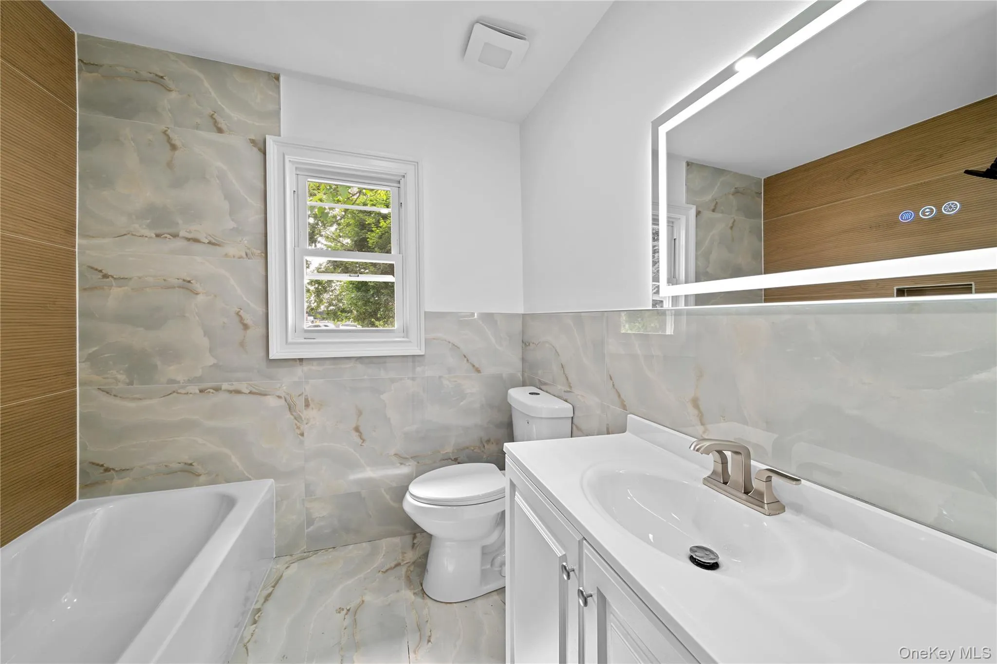 207 Wright Street, North Hempstead, NY, 3 Bedrooms Bedrooms, 6 Rooms Rooms,2 BathroomsBathrooms,Residential,For Rent,Wright,0,1014173 207 Wright Street, North Hempstead, NY, 3 Bedrooms Bedrooms, 6 Rooms Rooms,2 BathroomsBathrooms,Residential,For Rent,Wright,0,1014173