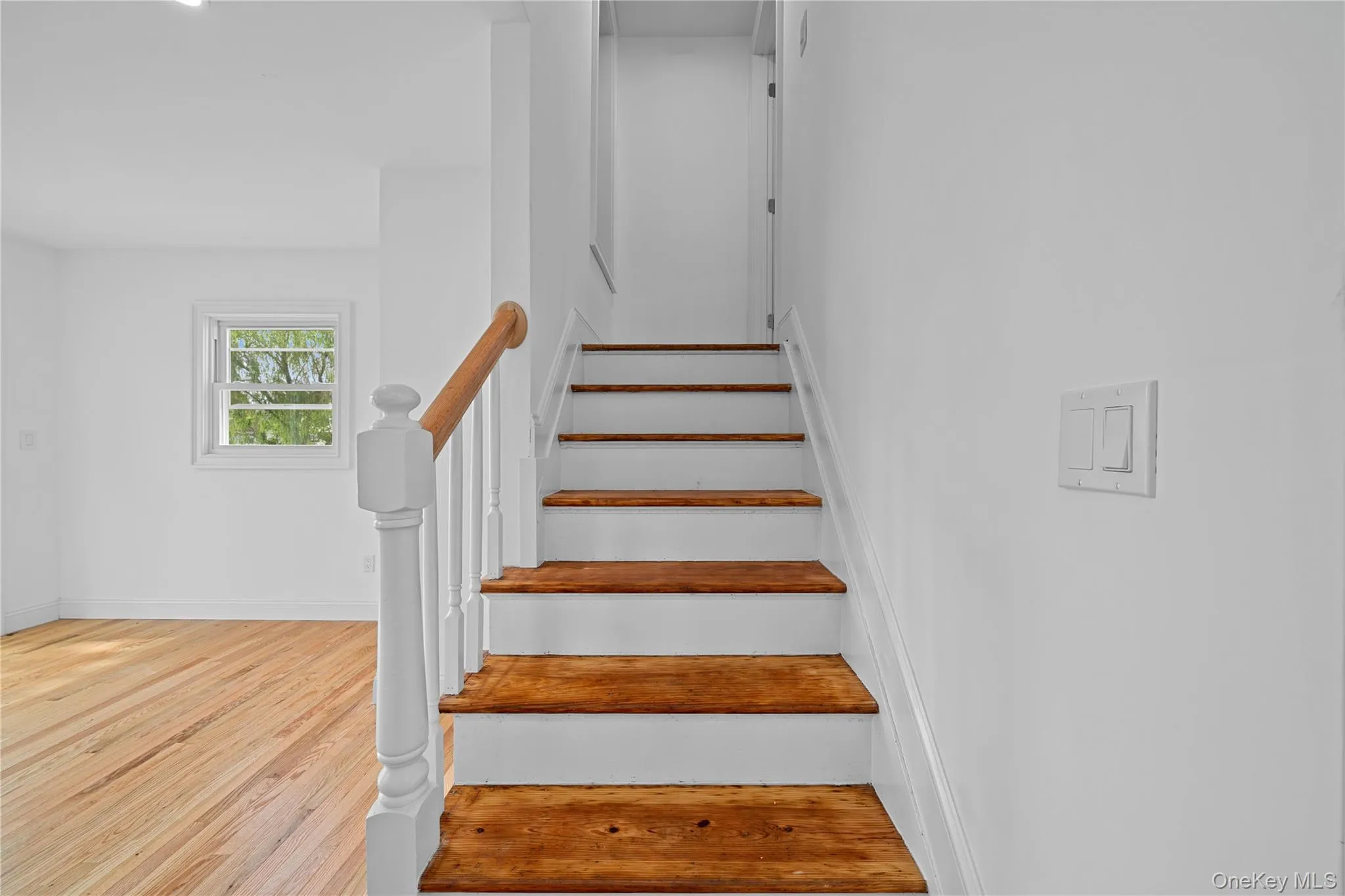 207 Wright Street, North Hempstead, NY, 3 Bedrooms Bedrooms, 6 Rooms Rooms,2 BathroomsBathrooms,Residential,For Rent,Wright,0,1014173 207 Wright Street, North Hempstead, NY, 3 Bedrooms Bedrooms, 6 Rooms Rooms,2 BathroomsBathrooms,Residential,For Rent,Wright,0,1014173
