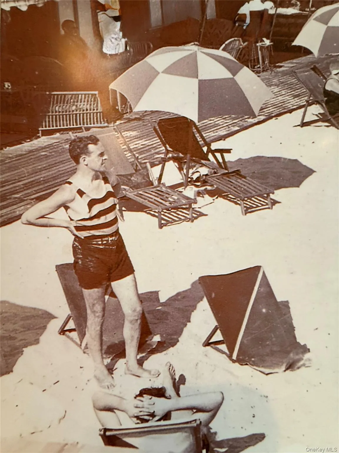 Ocean Resort Lifestyle 1920's Ocean Resort Lifestyle 1920's