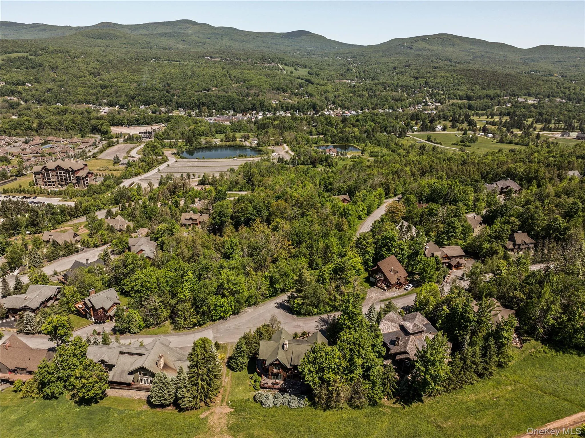6 White Way, Windham, NY, 5 Bedrooms Bedrooms, 12 Rooms Rooms,7 BathroomsBathrooms,Residential,For Rent,White,0,1014177 6 White Way, Windham, NY, 5 Bedrooms Bedrooms, 12 Rooms Rooms,7 BathroomsBathrooms,Residential,For Rent,White,0,1014177