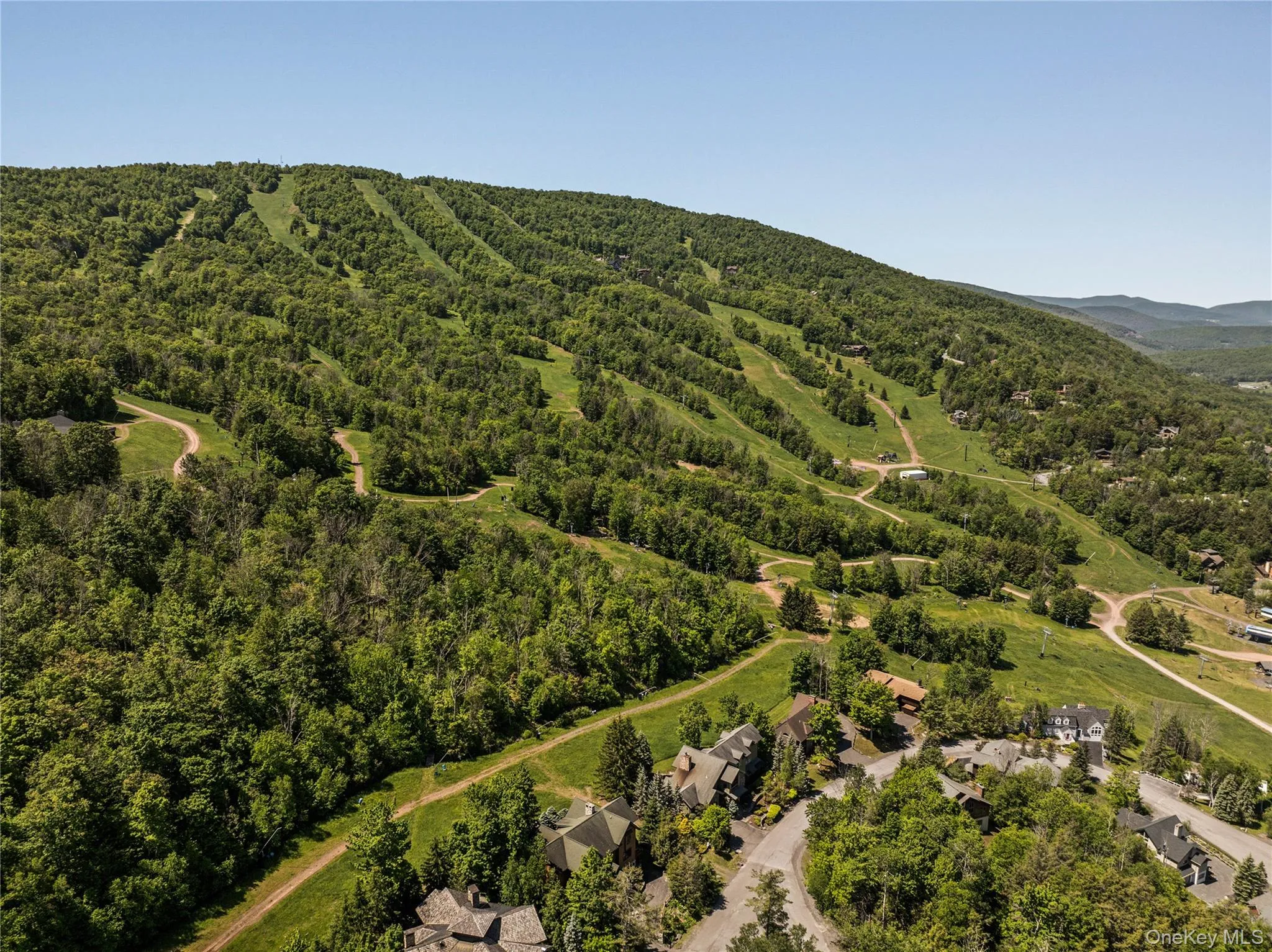 6 White Way, Windham, NY, 5 Bedrooms Bedrooms, 12 Rooms Rooms,7 BathroomsBathrooms,Residential,For Rent,White,0,1014177 6 White Way, Windham, NY, 5 Bedrooms Bedrooms, 12 Rooms Rooms,7 BathroomsBathrooms,Residential,For Rent,White,0,1014177