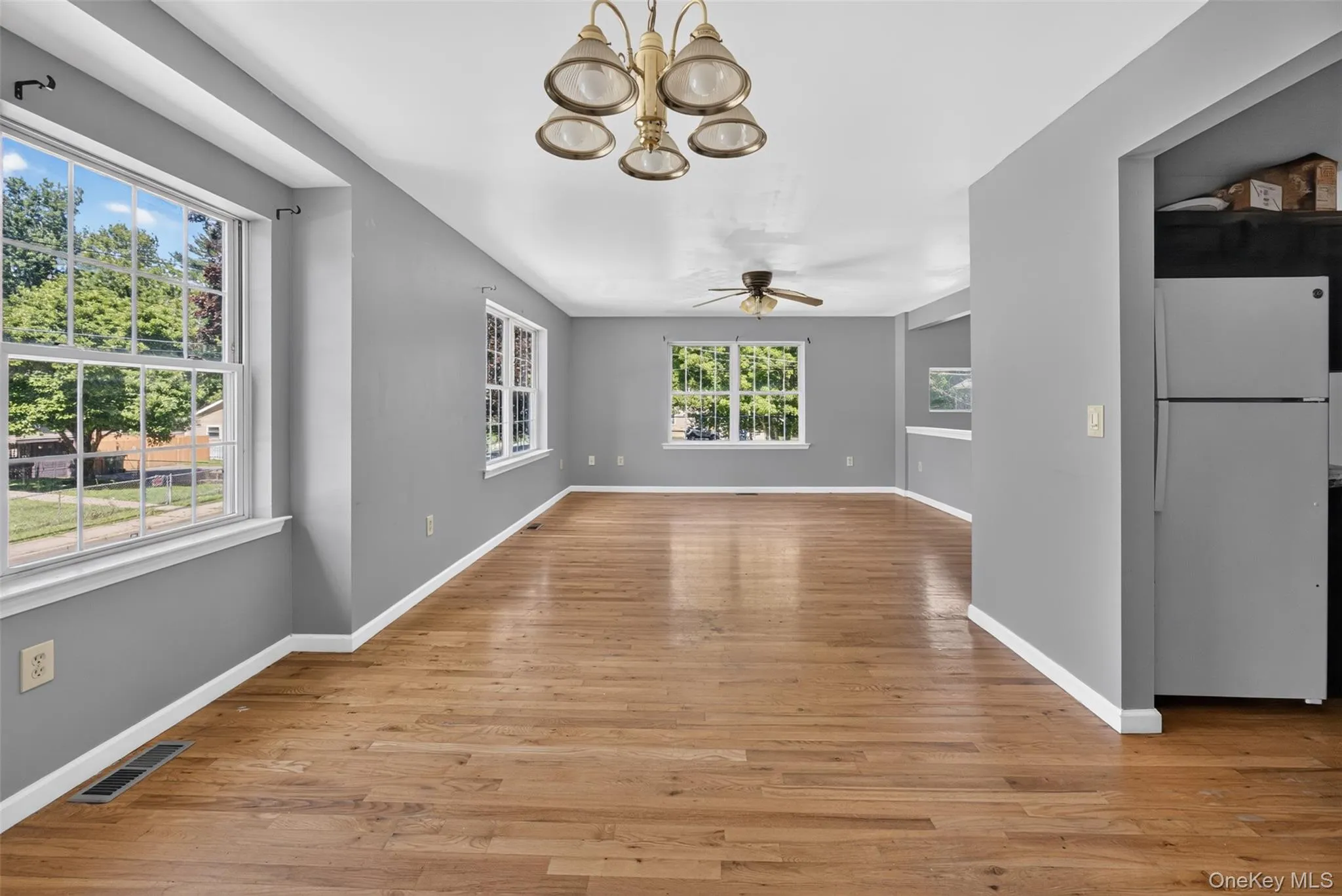41 Genung Street, Middletown, NY, 4 Bedrooms Bedrooms, 8 Rooms Rooms,3 BathroomsBathrooms,Residential Lease,For Rent,Genung,0,1014178 41 Genung Street, Middletown, NY, 4 Bedrooms Bedrooms, 8 Rooms Rooms,3 BathroomsBathrooms,Residential Lease,For Rent,Genung,0,1014178