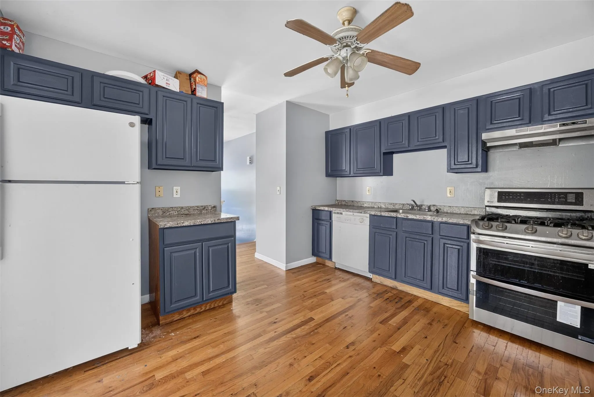 41 Genung Street, Middletown, NY, 4 Bedrooms Bedrooms, 8 Rooms Rooms,3 BathroomsBathrooms,Residential Lease,For Rent,Genung,0,1014178 41 Genung Street, Middletown, NY, 4 Bedrooms Bedrooms, 8 Rooms Rooms,3 BathroomsBathrooms,Residential Lease,For Rent,Genung,0,1014178