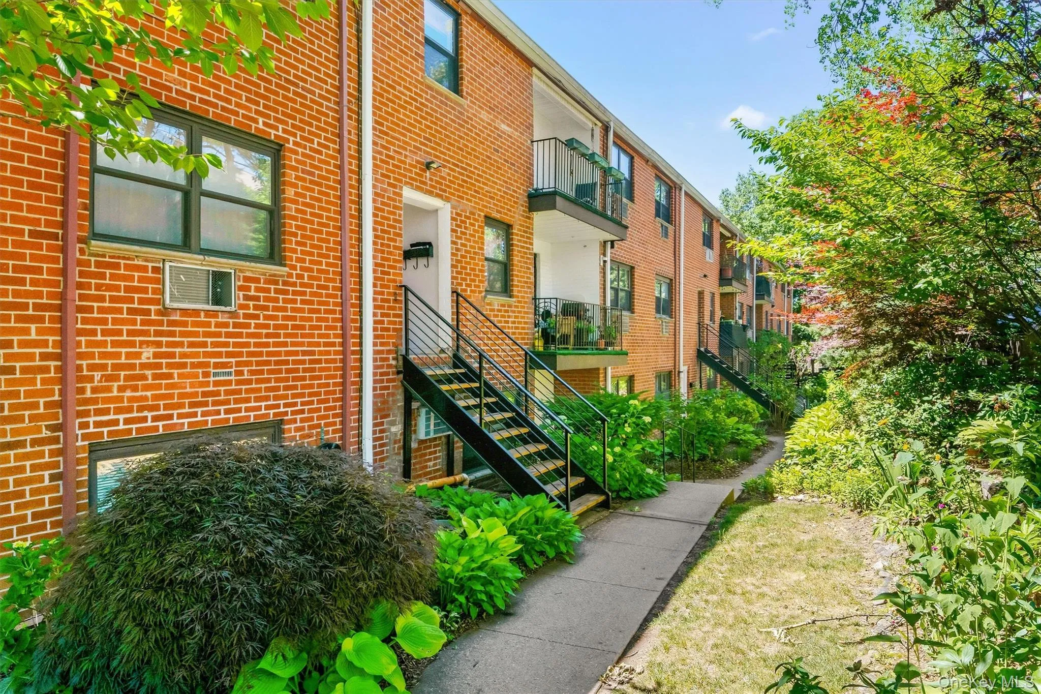 51 Fieldstone Drive, Greenburgh, NY, 1 Bedroom Bedrooms, 4 Rooms Rooms,1 BathroomBathrooms,Residential,For Rent,Fieldstone,0,1014183 51 Fieldstone Drive, Greenburgh, NY, 1 Bedroom Bedrooms, 4 Rooms Rooms,1 BathroomBathrooms,Residential,For Rent,Fieldstone,0,1014183