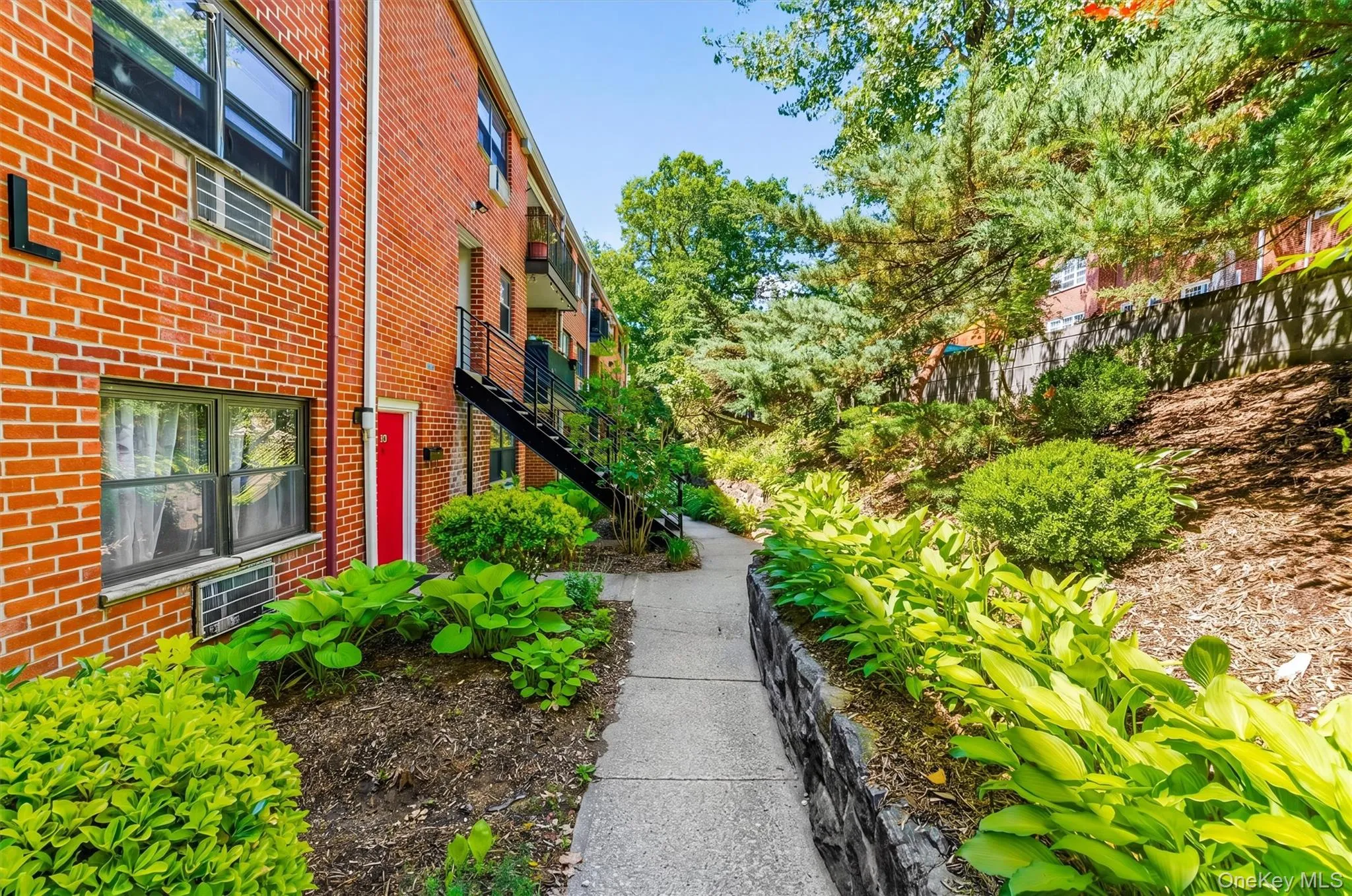 51 Fieldstone Drive, Greenburgh, NY, 1 Bedroom Bedrooms, 4 Rooms Rooms,1 BathroomBathrooms,Residential,For Rent,Fieldstone,0,1014183 51 Fieldstone Drive, Greenburgh, NY, 1 Bedroom Bedrooms, 4 Rooms Rooms,1 BathroomBathrooms,Residential,For Rent,Fieldstone,0,1014183