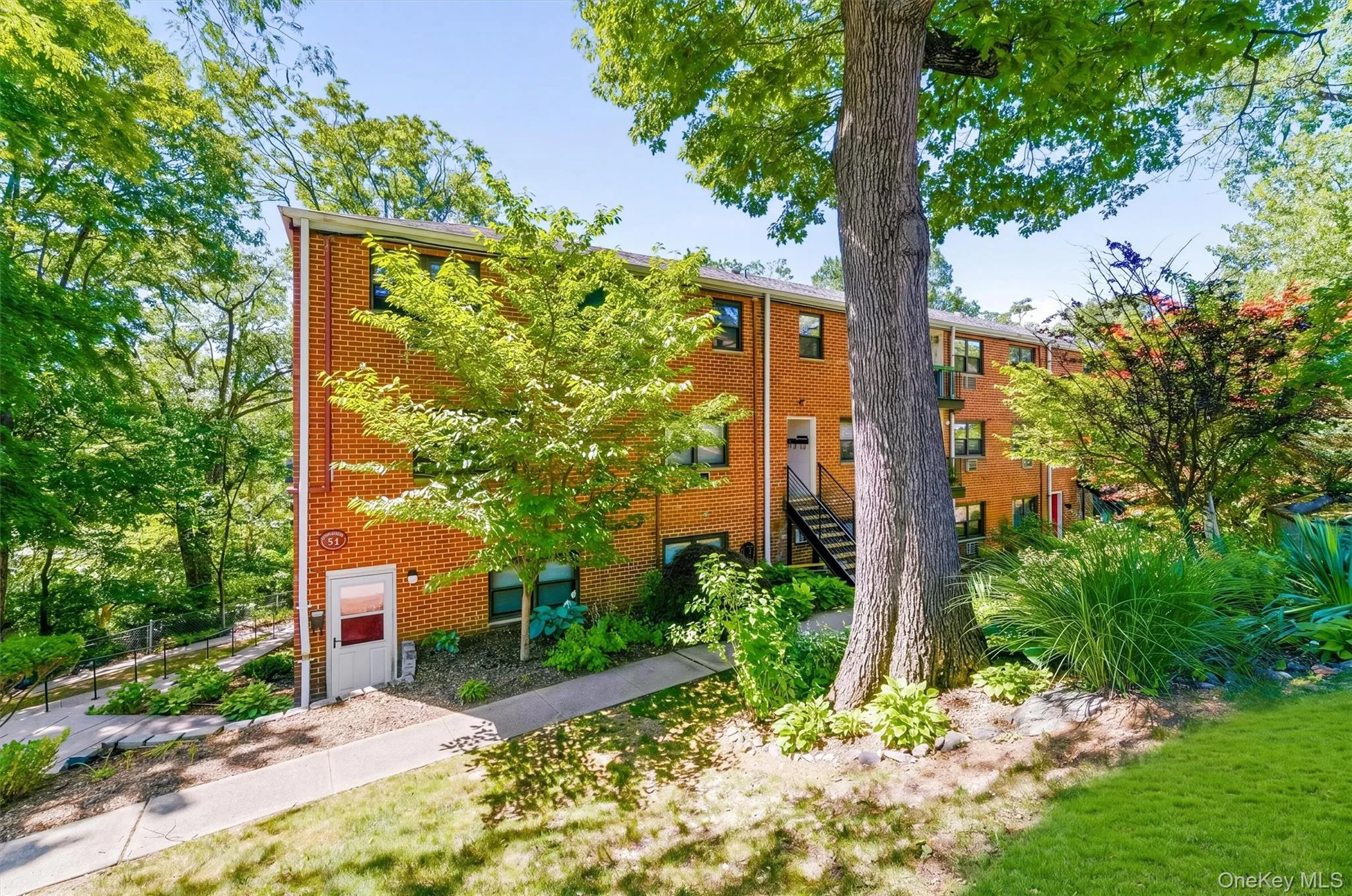 51 Fieldstone Drive, Greenburgh, NY, 1 Bedroom Bedrooms, 4 Rooms Rooms,1 BathroomBathrooms,Residential,For Rent,Fieldstone,0,1014183 51 Fieldstone Drive, Greenburgh, NY, 1 Bedroom Bedrooms, 4 Rooms Rooms,1 BathroomBathrooms,Residential,For Rent,Fieldstone,0,1014183