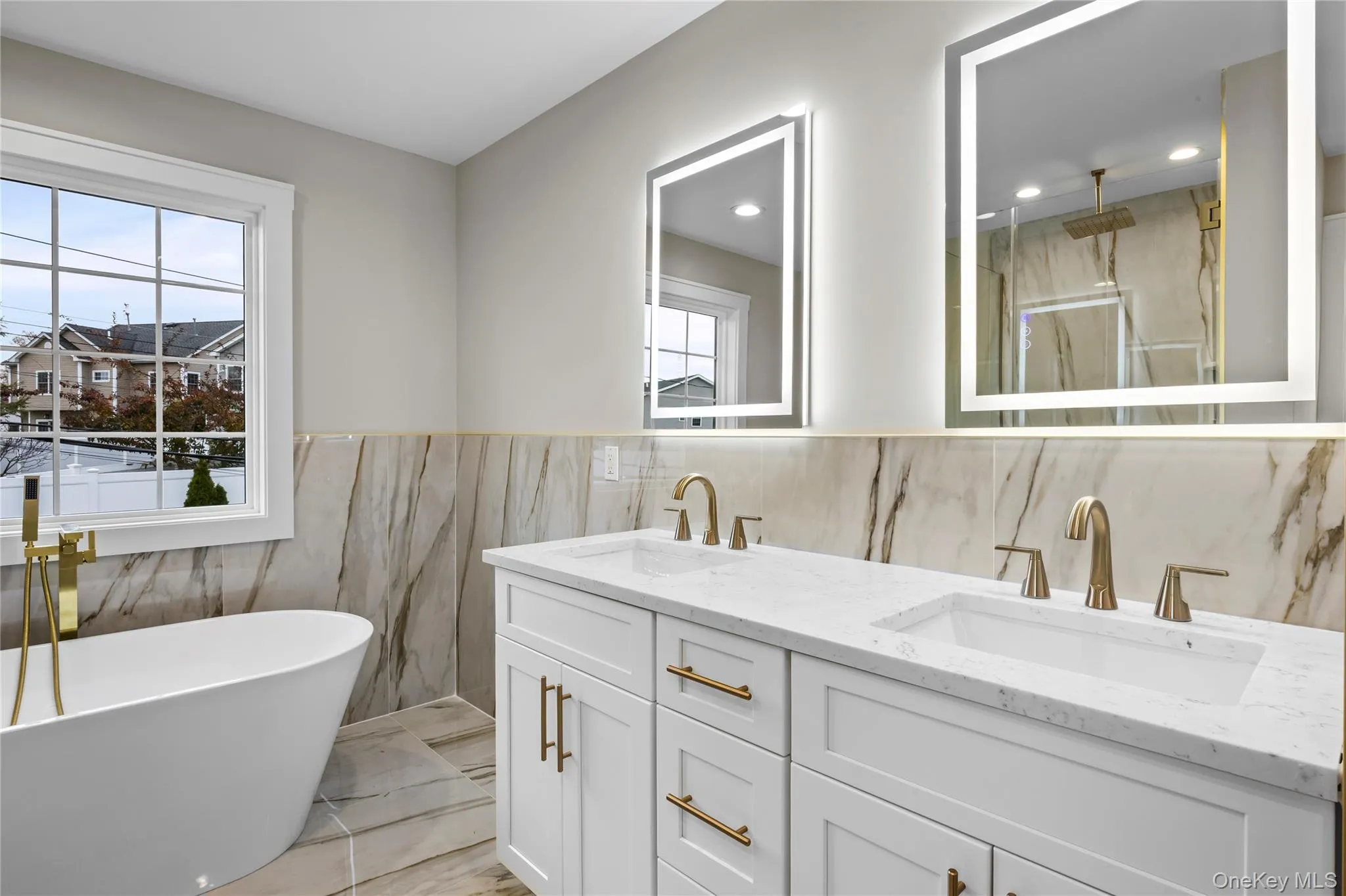 21 Devon Road, Oyster Bay, NY, 5 Bedrooms Bedrooms, 11 Rooms Rooms,3 BathroomsBathrooms,Residential,For Rent,Devon,0,1014185 21 Devon Road, Oyster Bay, NY, 5 Bedrooms Bedrooms, 11 Rooms Rooms,3 BathroomsBathrooms,Residential,For Rent,Devon,0,1014185