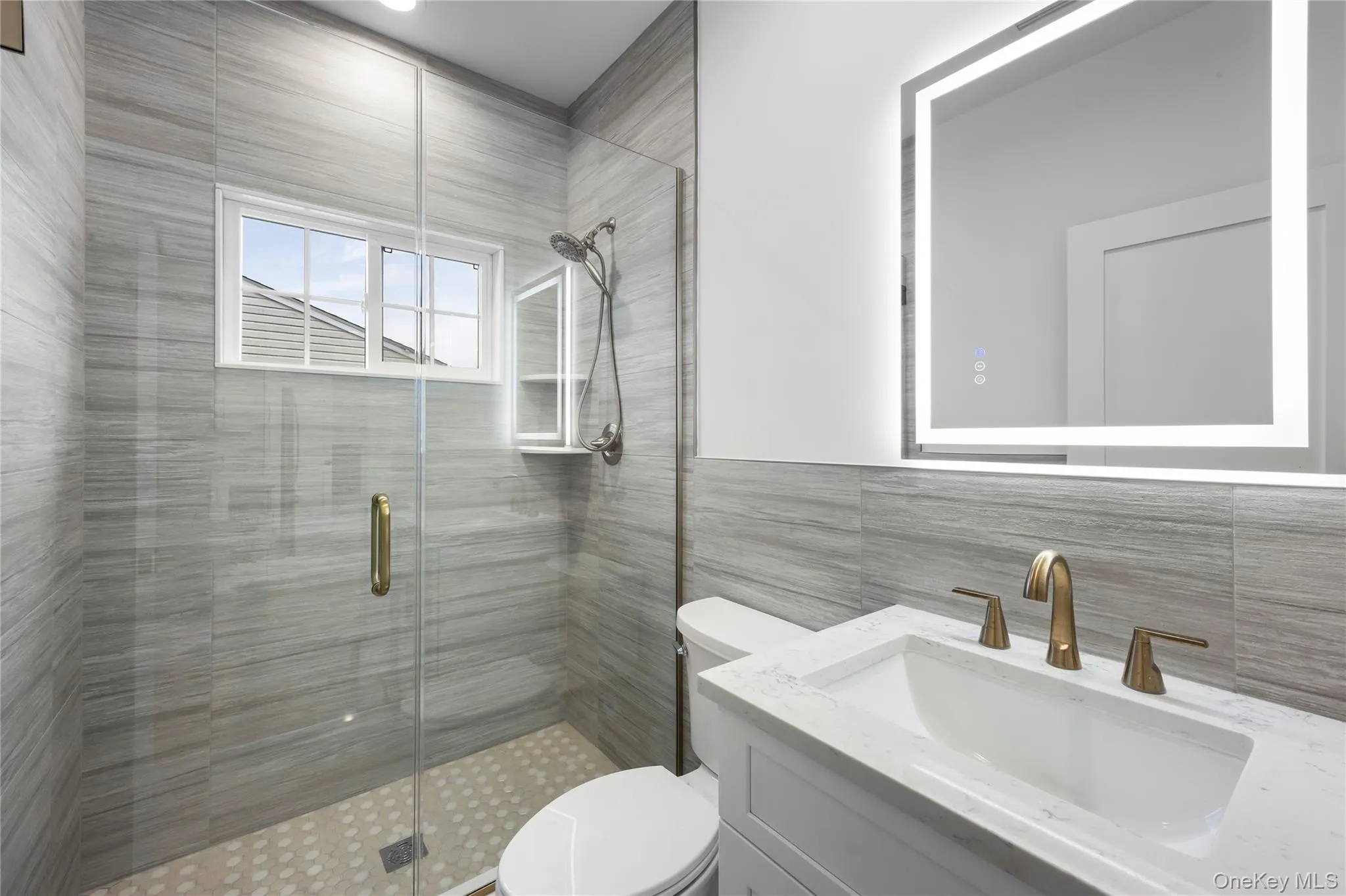 21 Devon Road, Oyster Bay, NY, 5 Bedrooms Bedrooms, 11 Rooms Rooms,3 BathroomsBathrooms,Residential,For Rent,Devon,0,1014185 21 Devon Road, Oyster Bay, NY, 5 Bedrooms Bedrooms, 11 Rooms Rooms,3 BathroomsBathrooms,Residential,For Rent,Devon,0,1014185