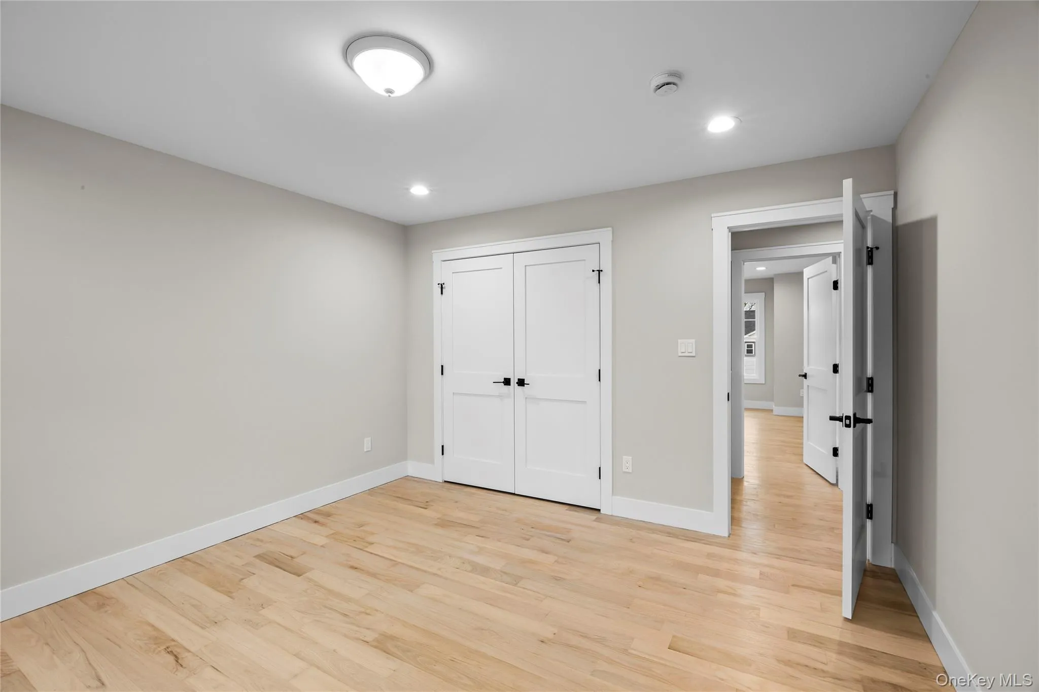 21 Devon Road, Oyster Bay, NY, 5 Bedrooms Bedrooms, 11 Rooms Rooms,3 BathroomsBathrooms,Residential,For Rent,Devon,0,1014185 21 Devon Road, Oyster Bay, NY, 5 Bedrooms Bedrooms, 11 Rooms Rooms,3 BathroomsBathrooms,Residential,For Rent,Devon,0,1014185