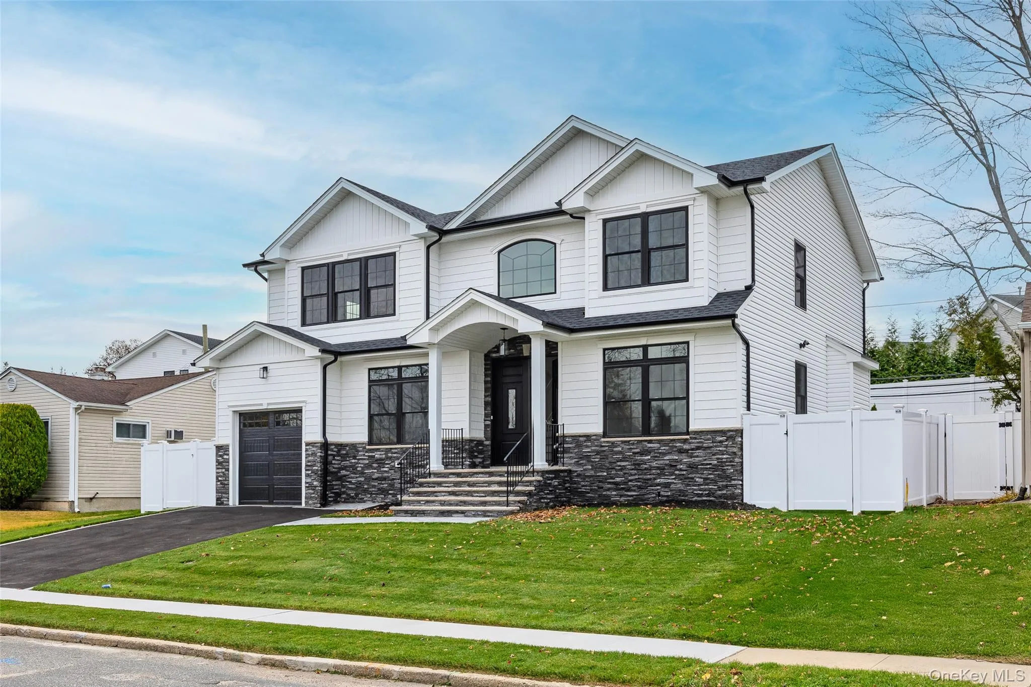 21 Devon Road, Oyster Bay, NY, 5 Bedrooms Bedrooms, 11 Rooms Rooms,3 BathroomsBathrooms,Residential,For Rent,Devon,0,1014185 21 Devon Road, Oyster Bay, NY, 5 Bedrooms Bedrooms, 11 Rooms Rooms,3 BathroomsBathrooms,Residential,For Rent,Devon,0,1014185