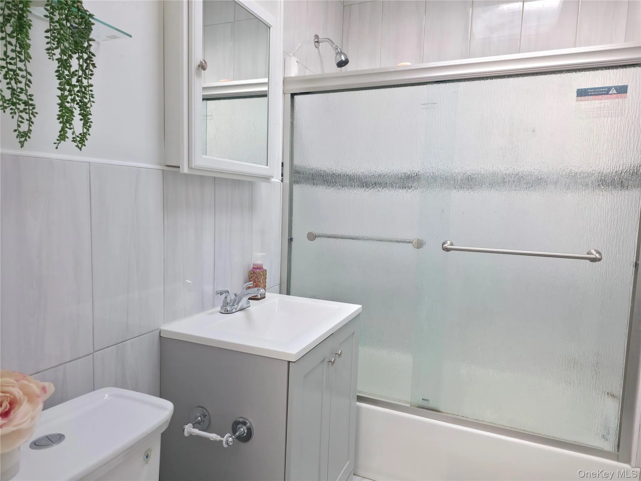 9 Adler Place, New York, NY, 3 Bedrooms Bedrooms, 6 Rooms Rooms,2 BathroomsBathrooms,Residential,For Rent,Adler,0,1014188 9 Adler Place, New York, NY, 3 Bedrooms Bedrooms, 6 Rooms Rooms,2 BathroomsBathrooms,Residential,For Rent,Adler,0,1014188